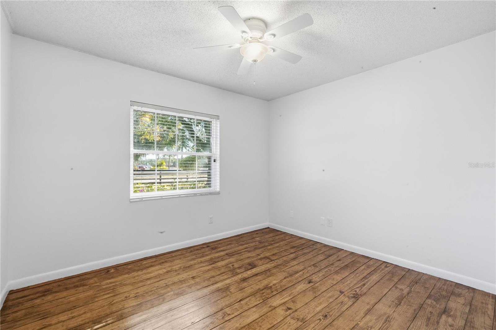 Image 33 of 44 For 5309 Farkas Road