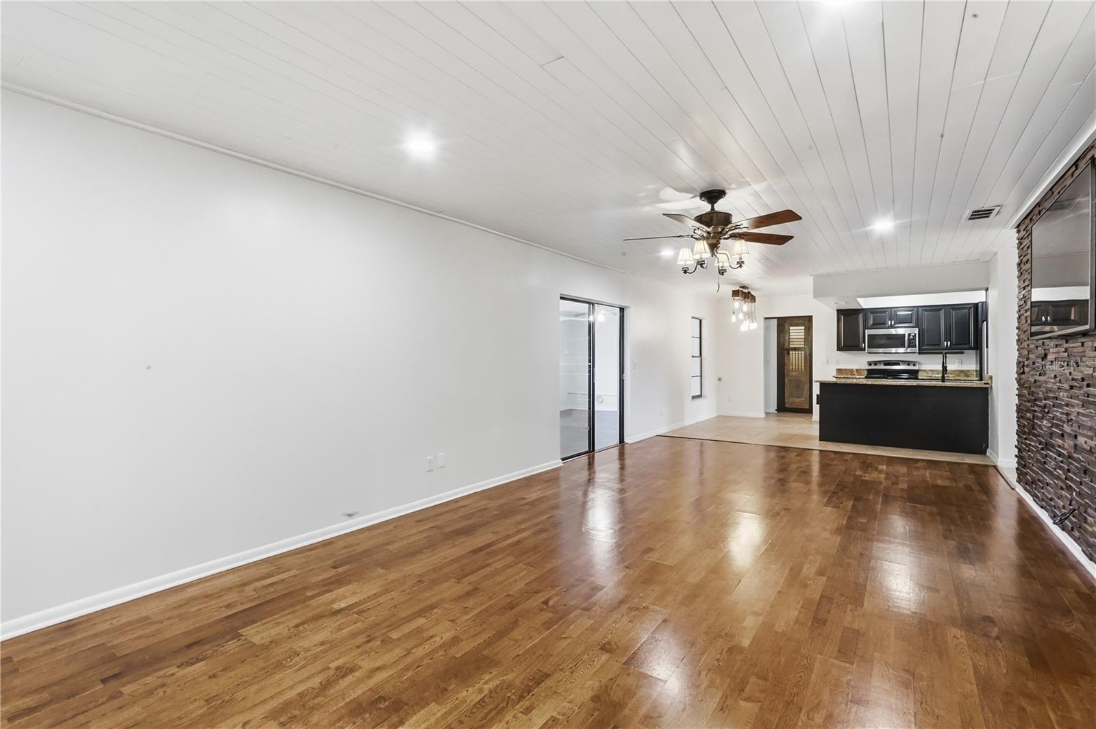 Image 8 of 44 For 5309 Farkas Road