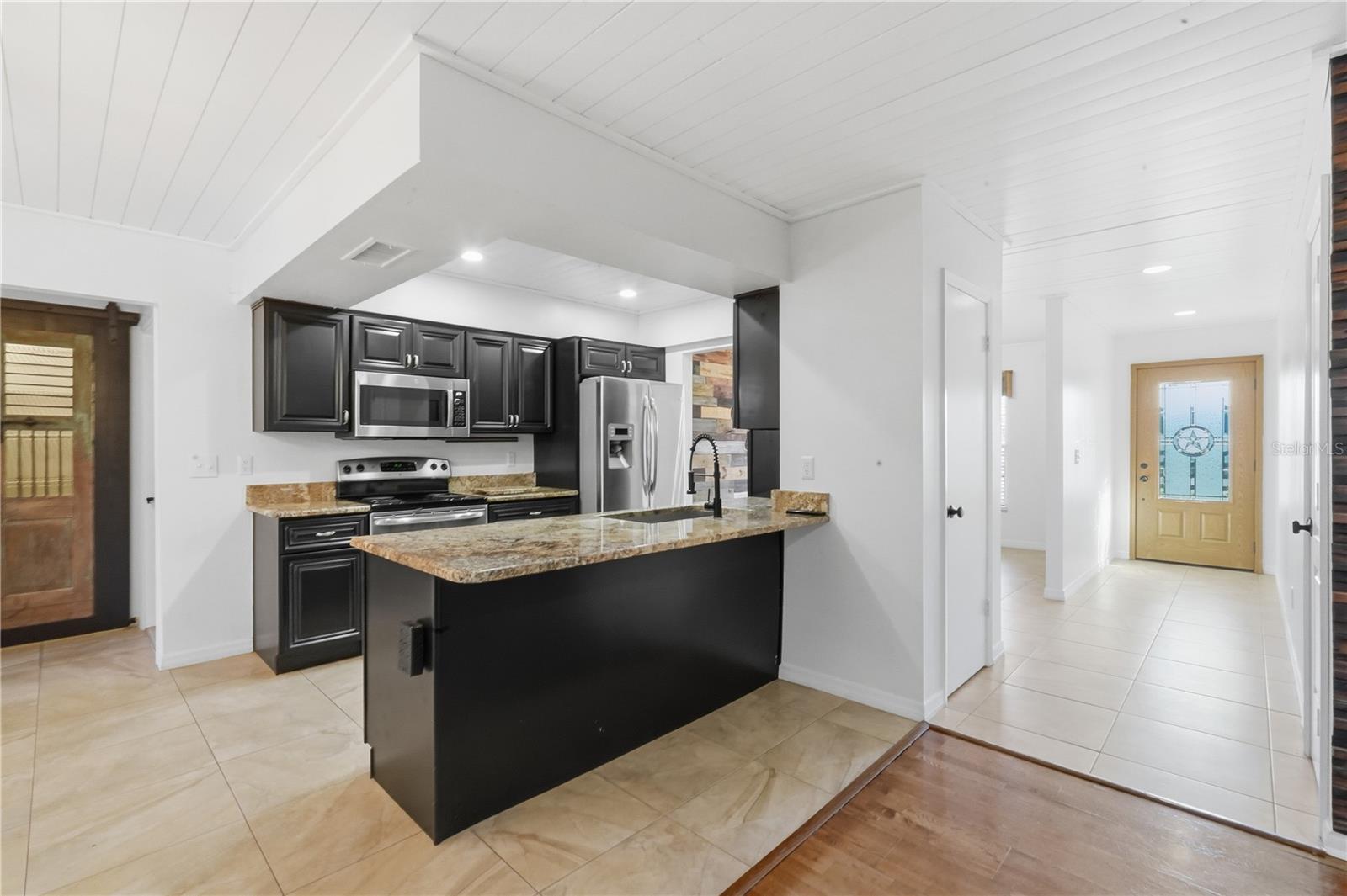 Image 9 of 44 For 5309 Farkas Road