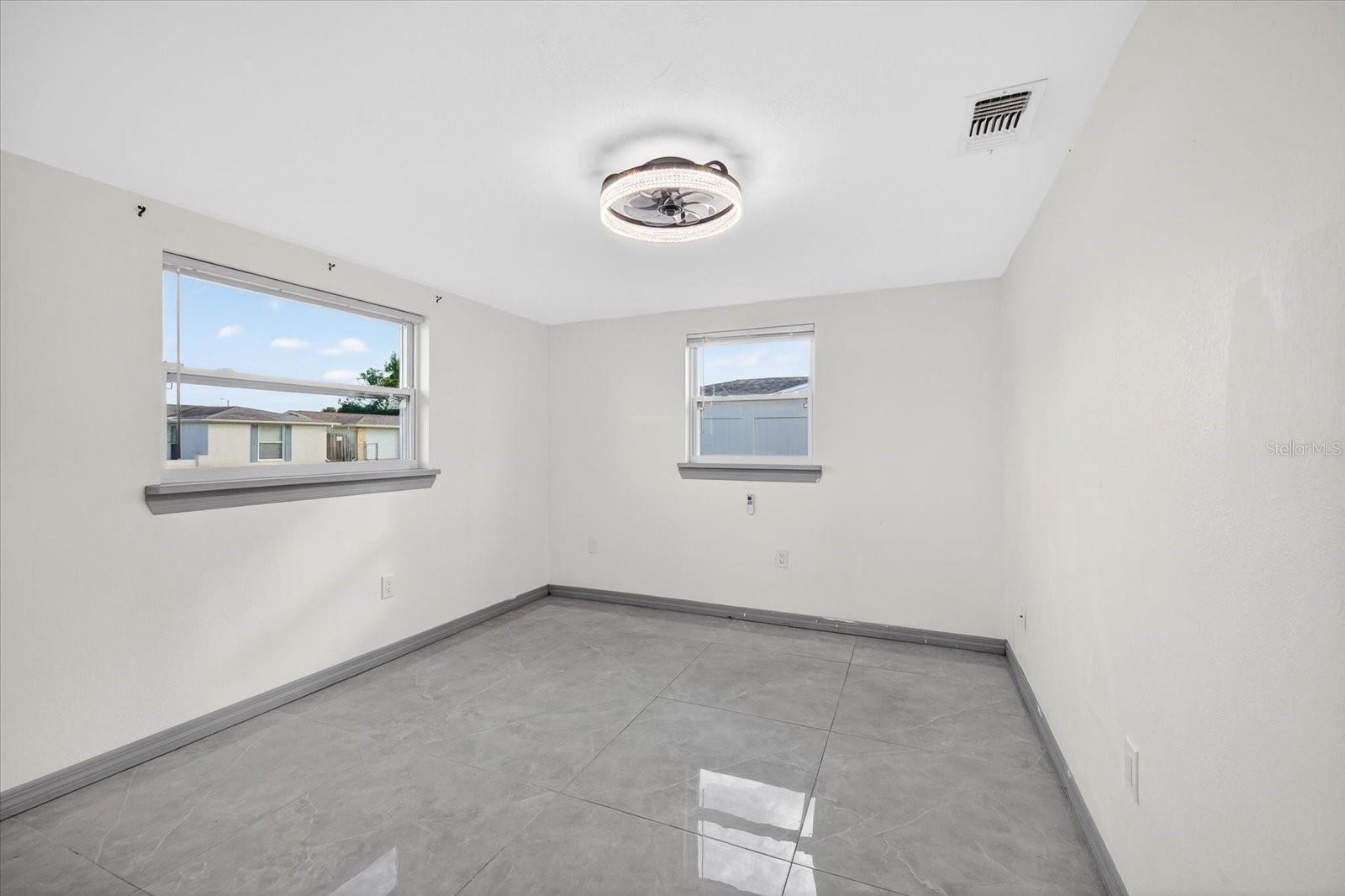 Image 10 of 33 For 7814 Birchwood Drive