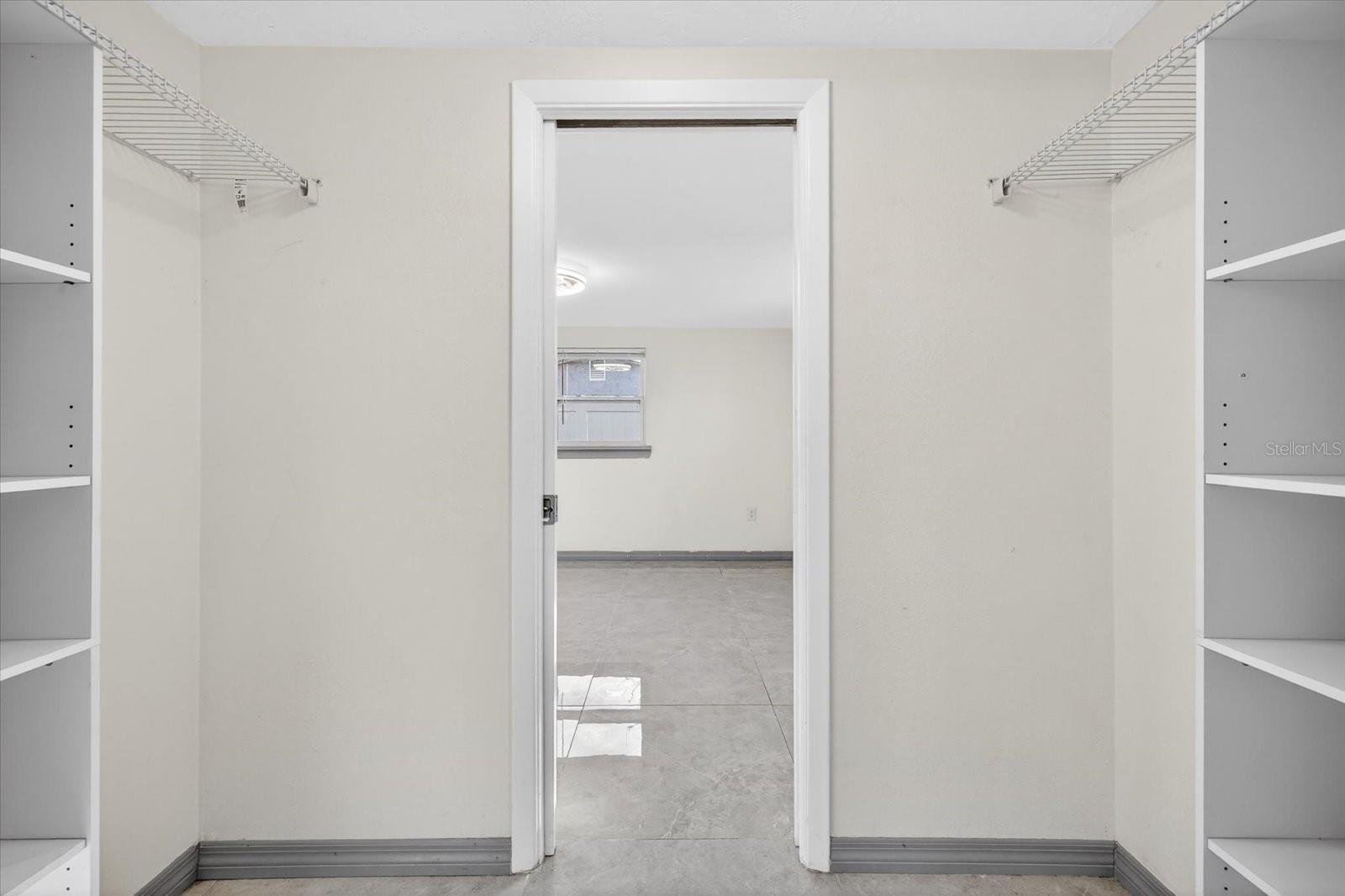 Image 17 of 33 For 7814 Birchwood Drive