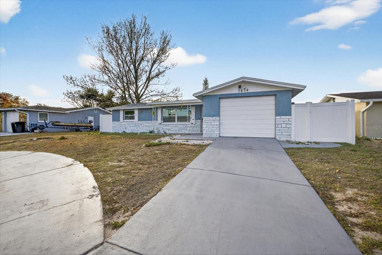 Image 2 of 33 For 7814 Birchwood Drive