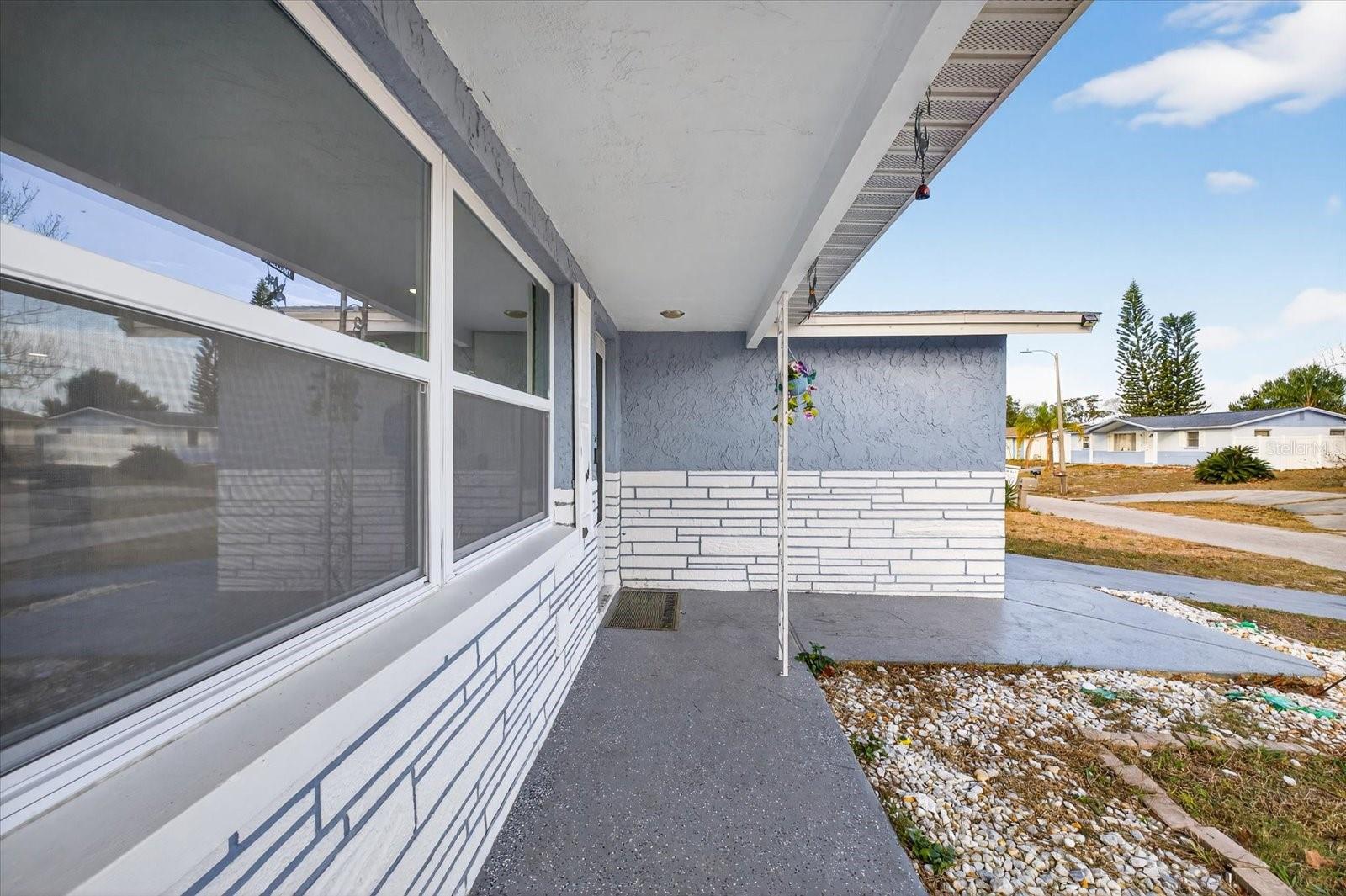 Image 7 of 33 For 7814 Birchwood Drive