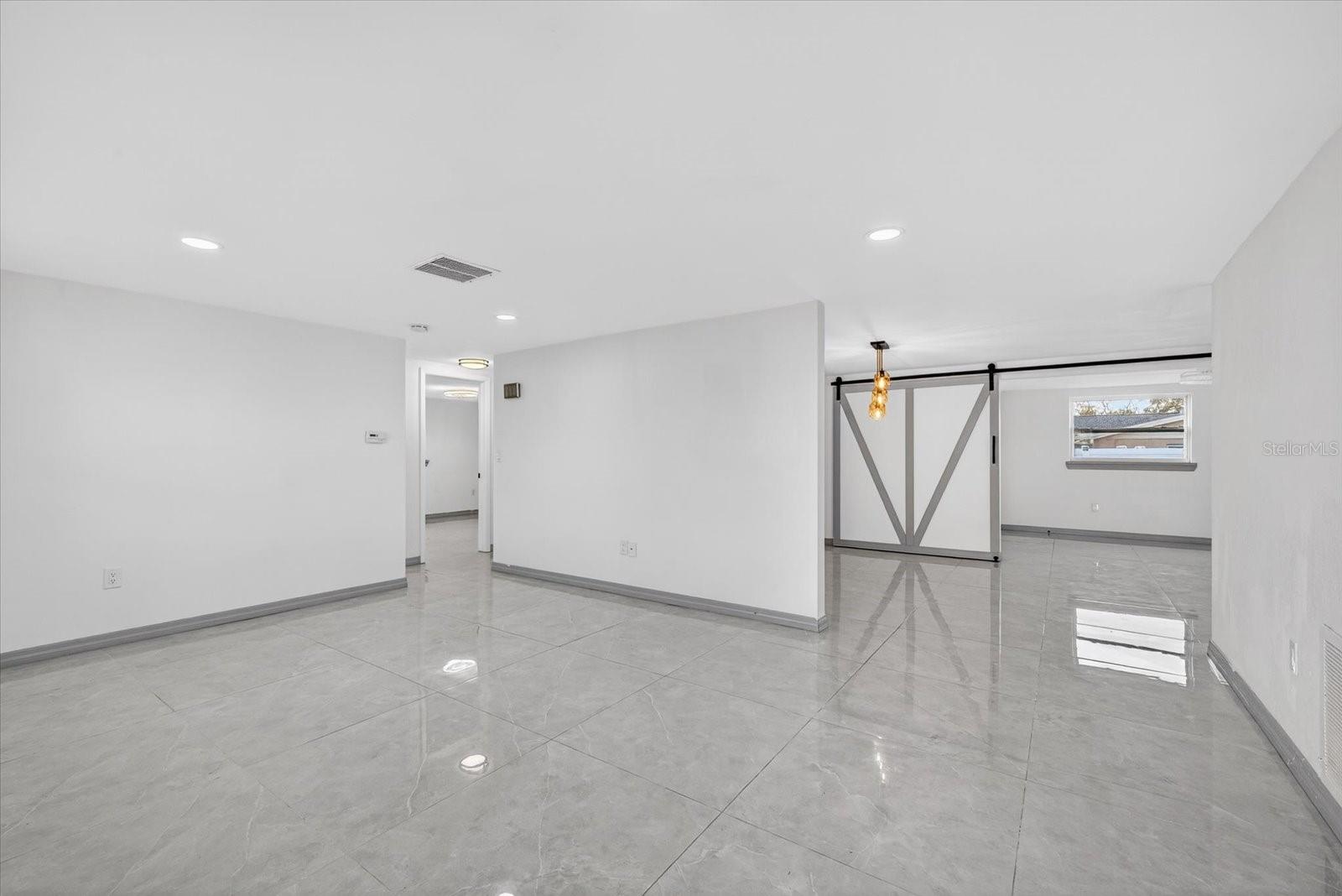 Image 8 of 33 For 7814 Birchwood Drive