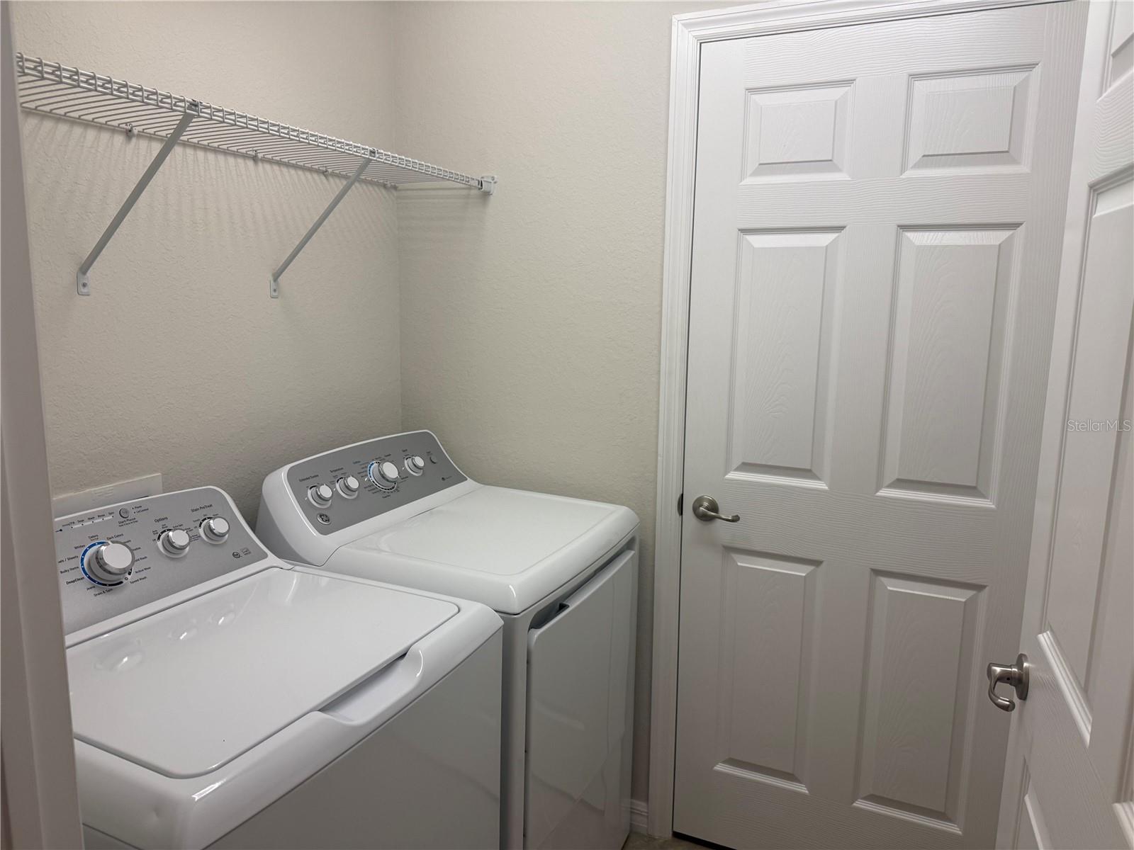 Image 13 of 56 For 907 Tidewater Shores Loop 411