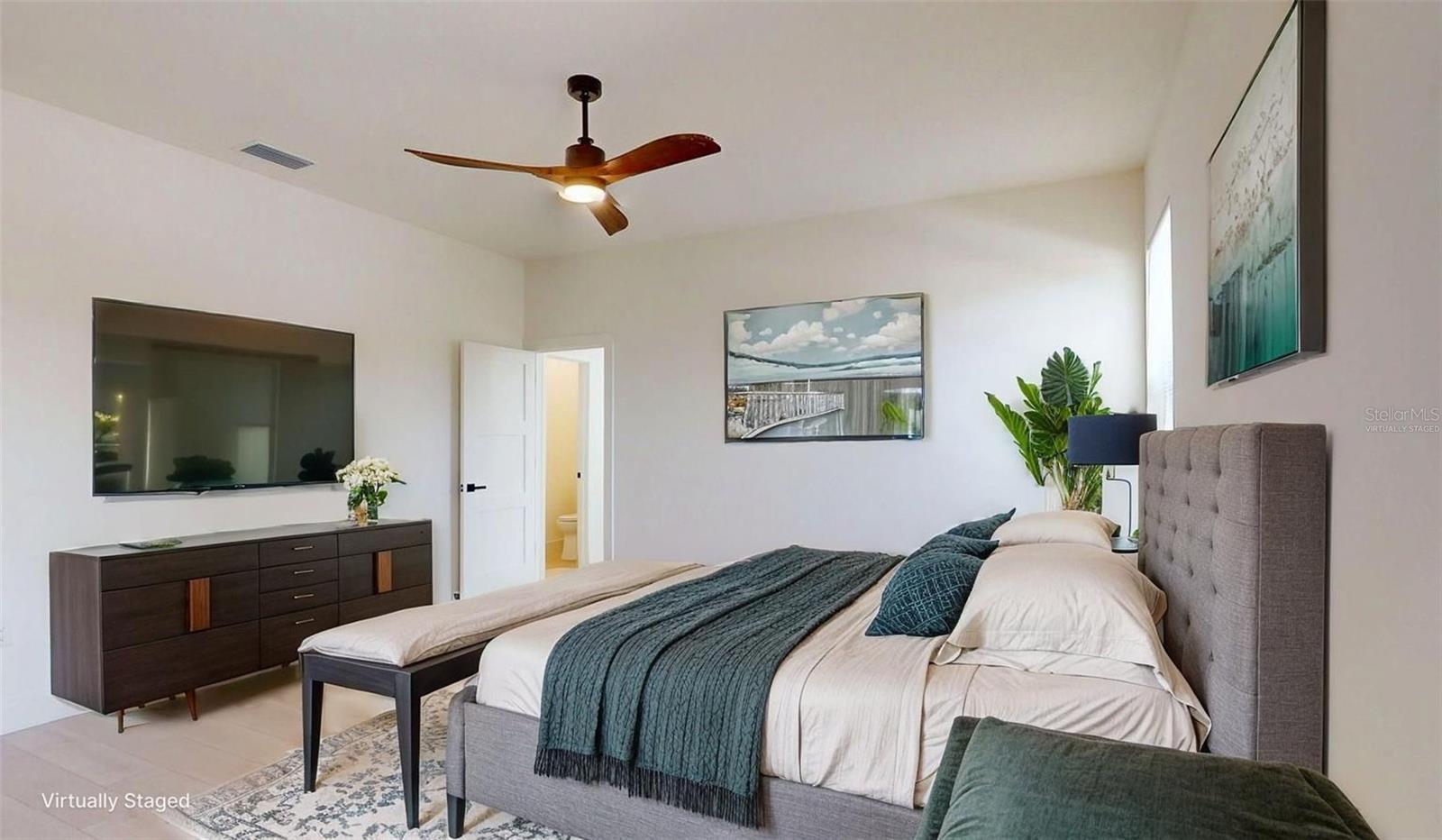 Image 31 of 79 For 4020 Henry Avenue F