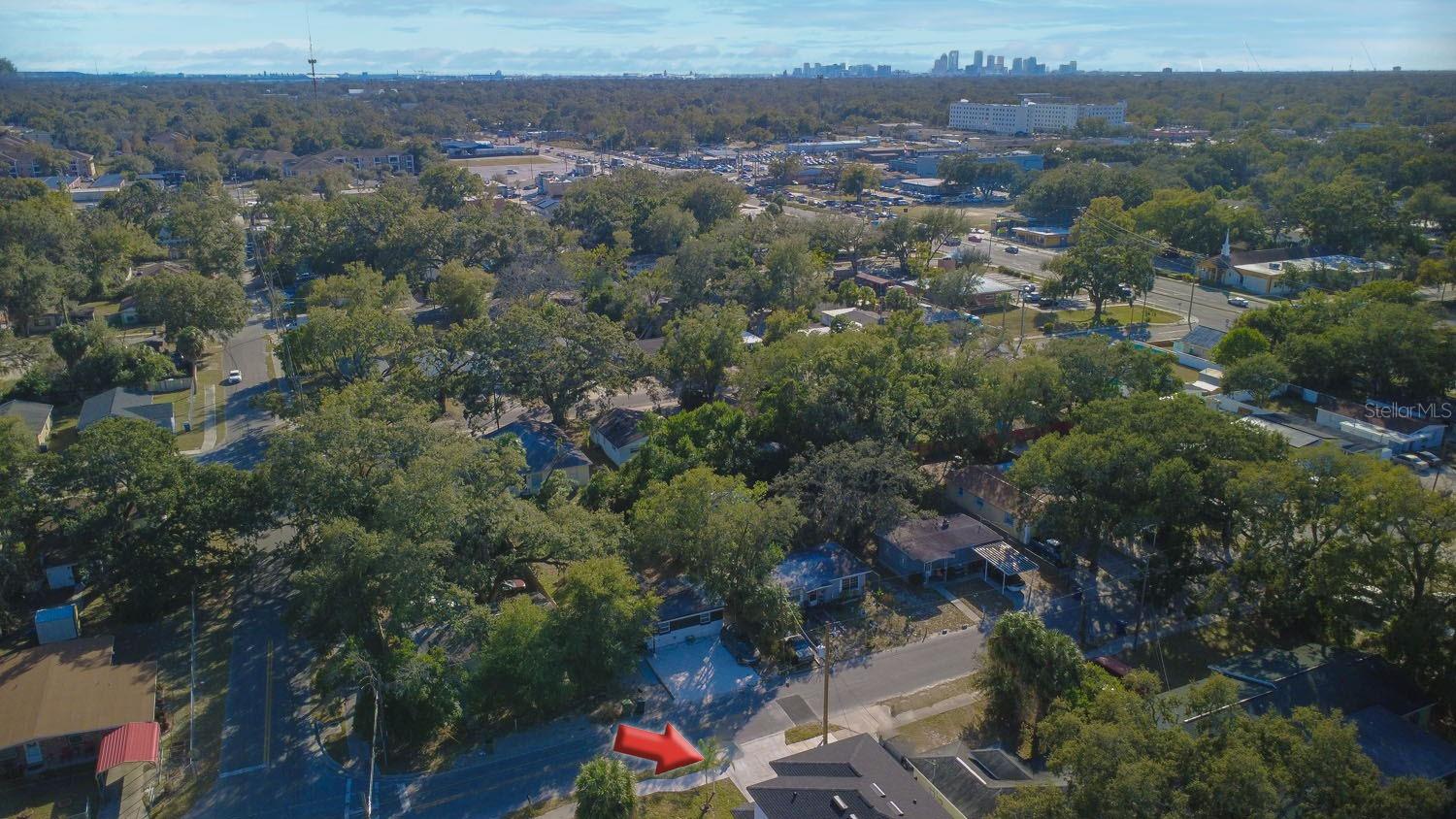 Image 5 of 79 For 4020 Henry Avenue F