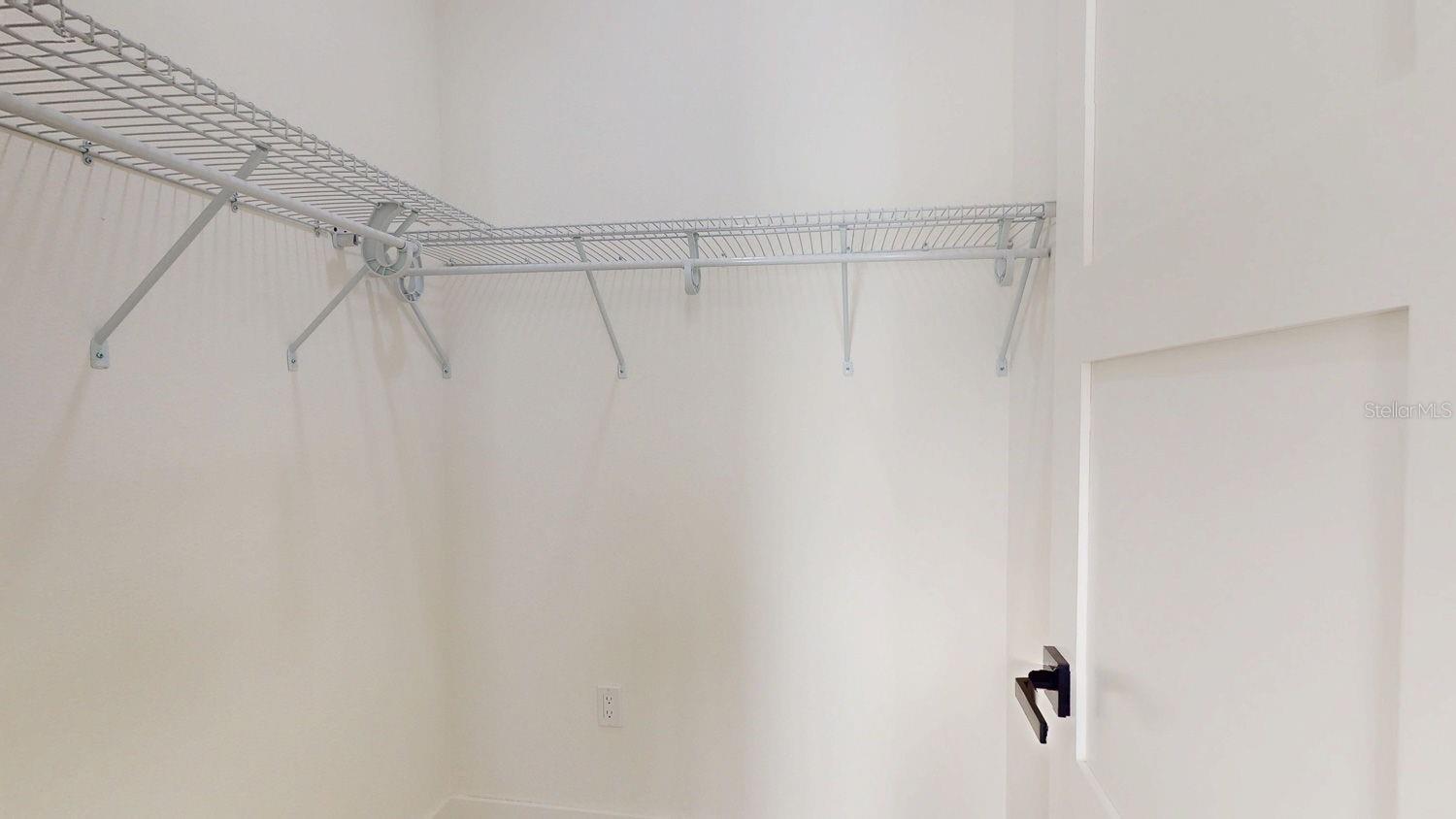 Image 72 of 79 For 4020 Henry Avenue F