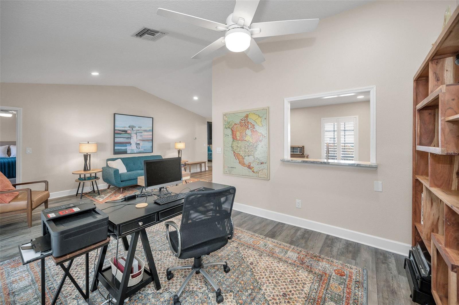 Image 10 of 46 For 322 Windrush Loop 22