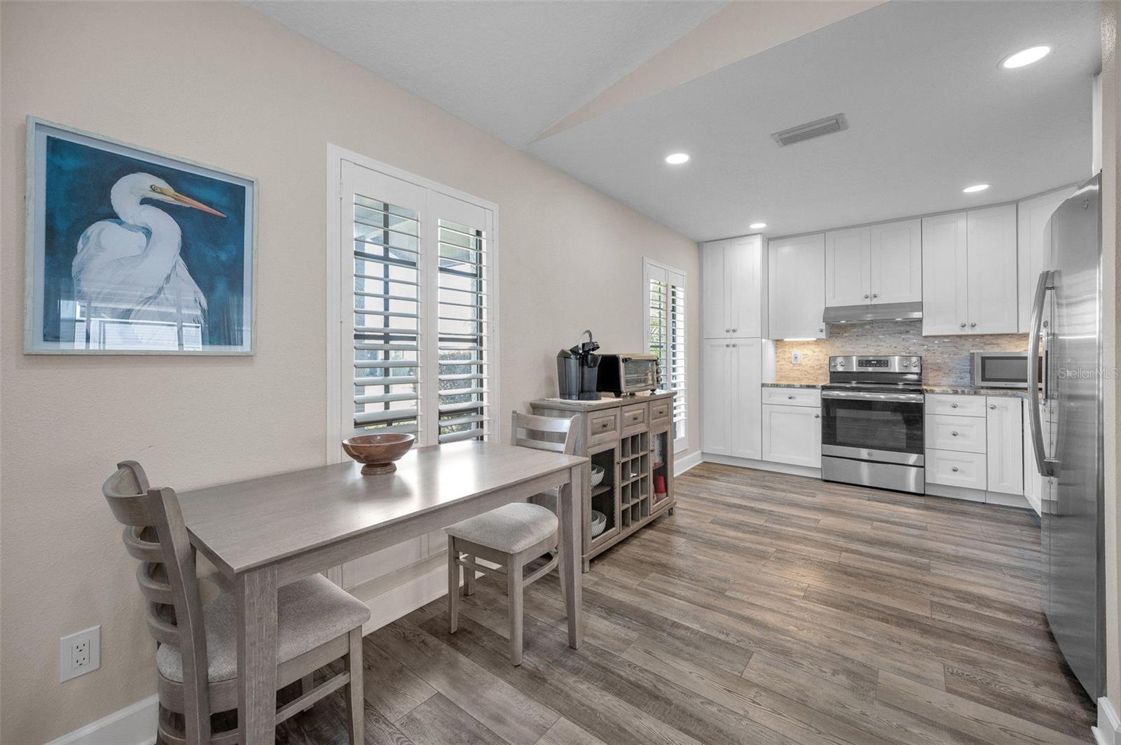 Image 12 of 46 For 322 Windrush Loop 22