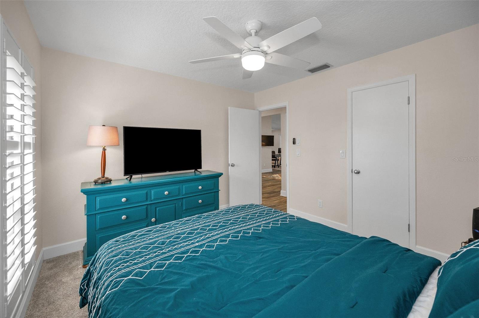 Image 25 of 46 For 322 Windrush Loop 22