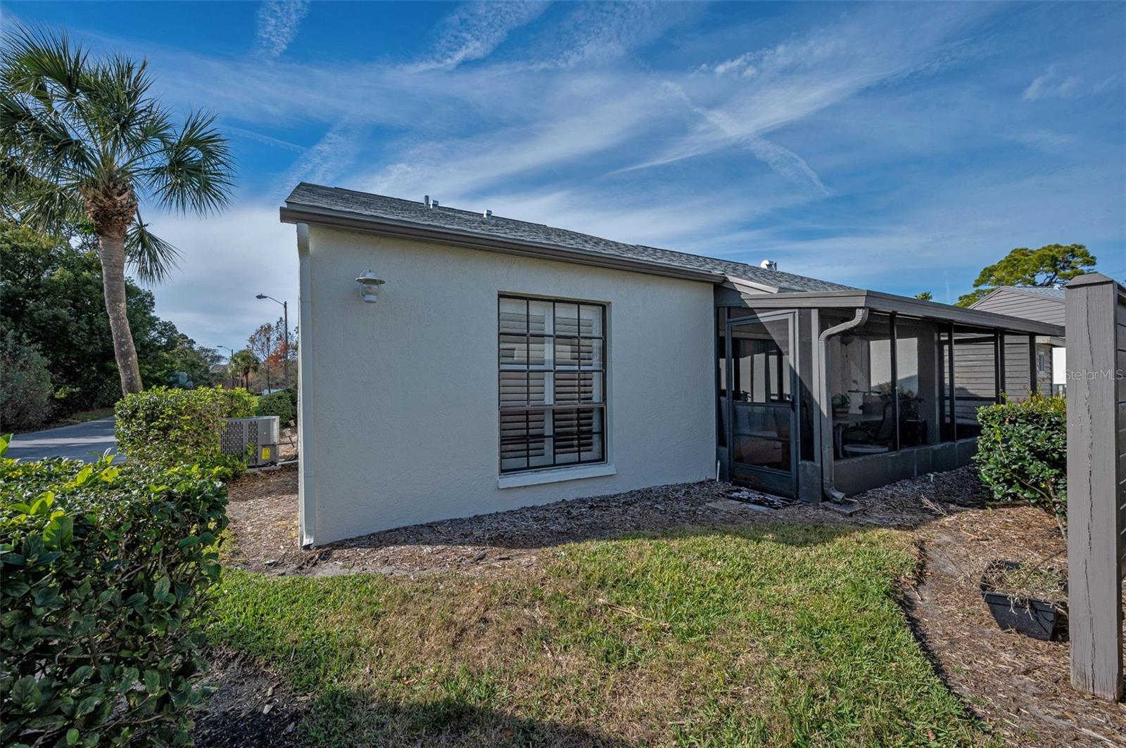 Image 30 of 46 For 322 Windrush Loop 22