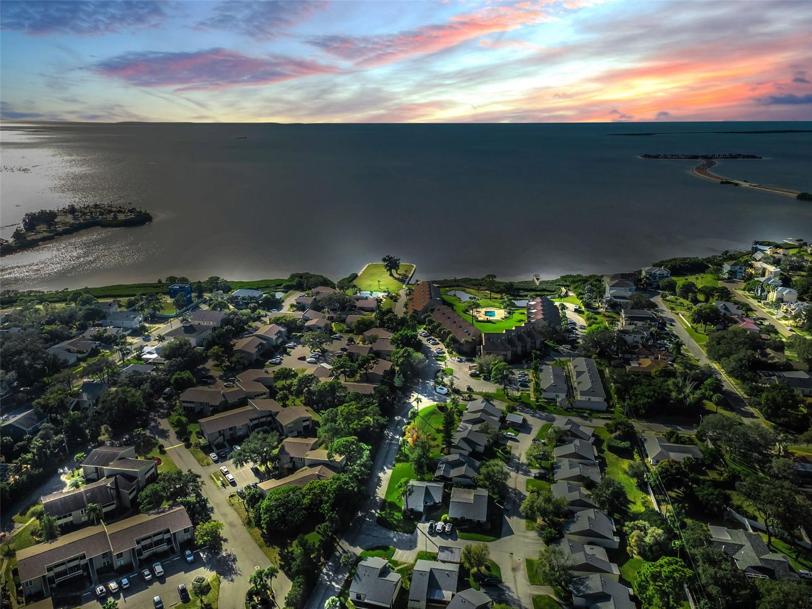 Image 32 of 46 For 322 Windrush Loop 22