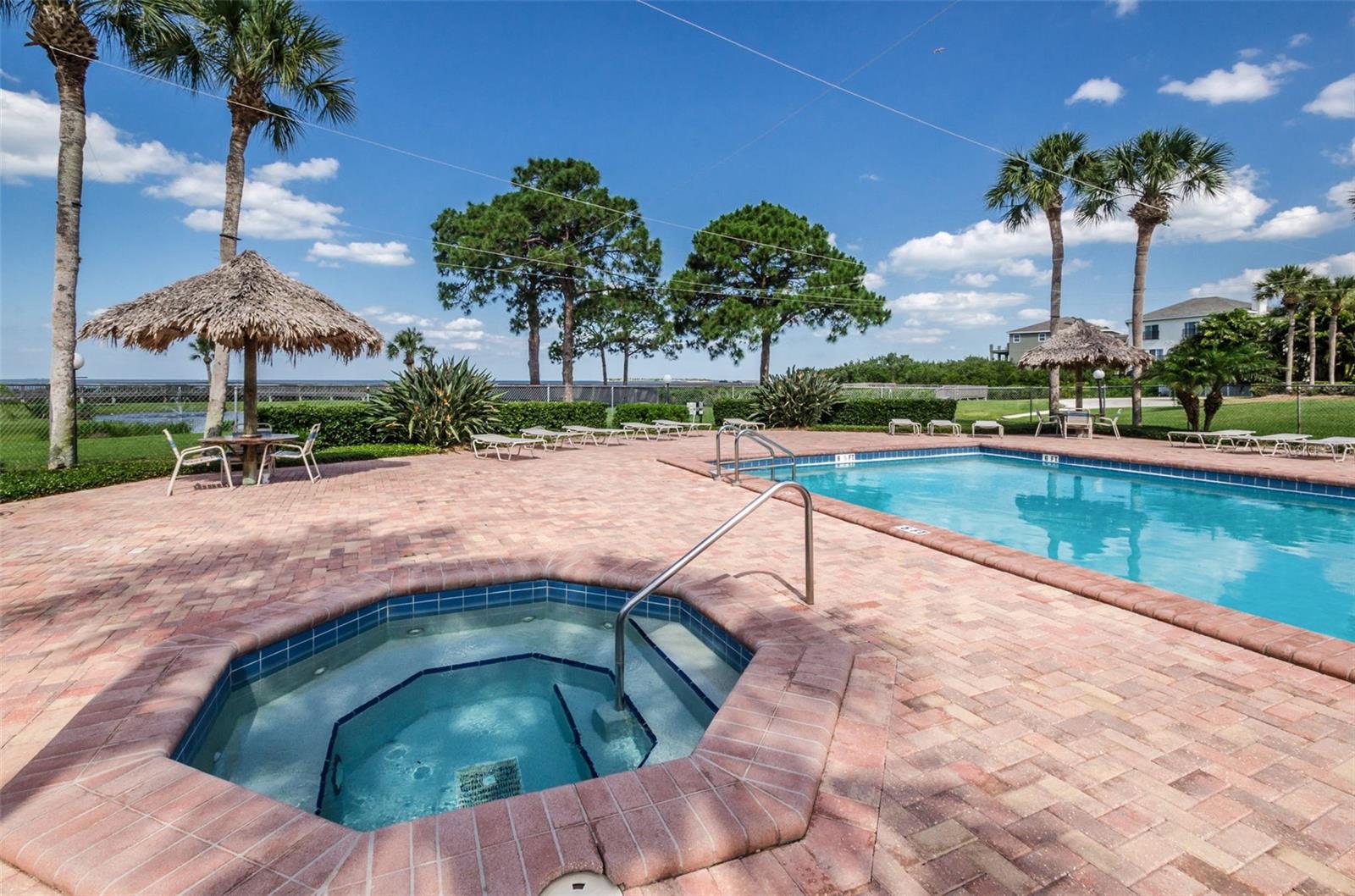 Image 39 of 46 For 322 Windrush Loop 22