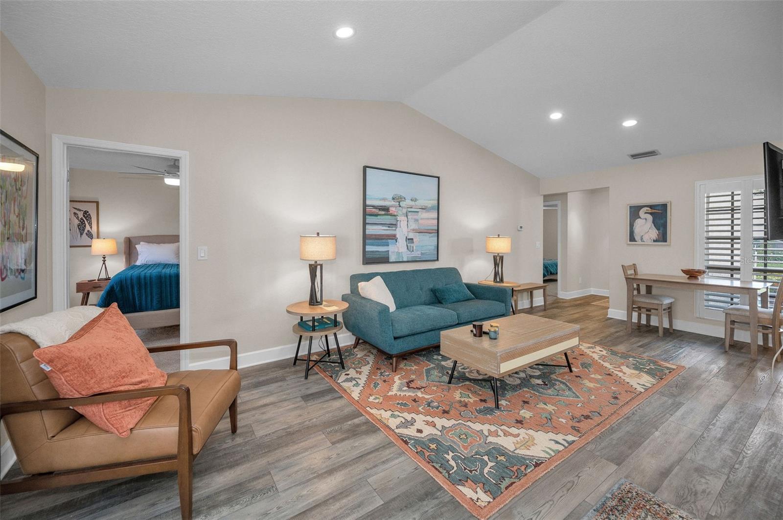 Image 5 of 46 For 322 Windrush Loop 22