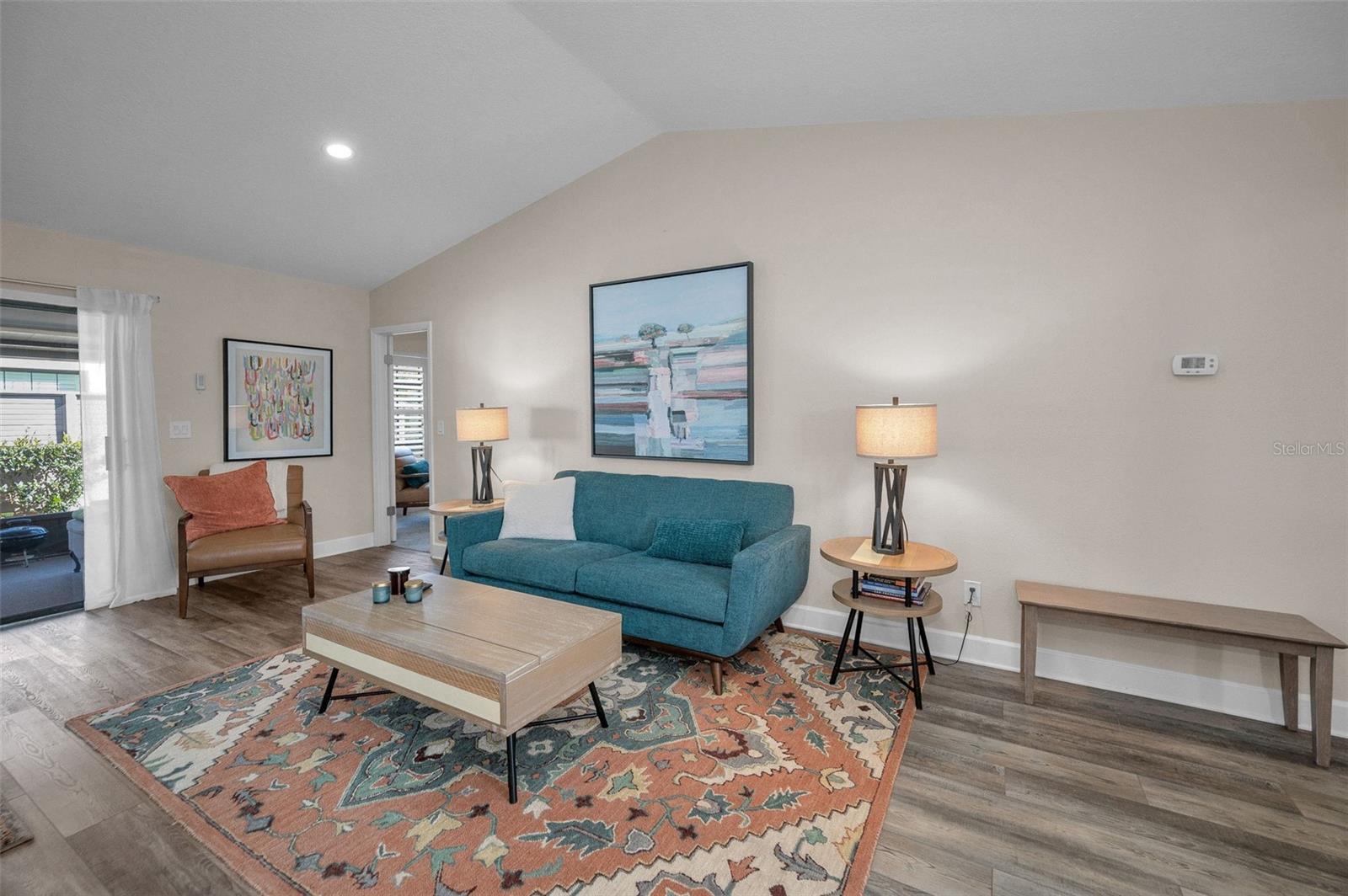 Image 6 of 46 For 322 Windrush Loop 22