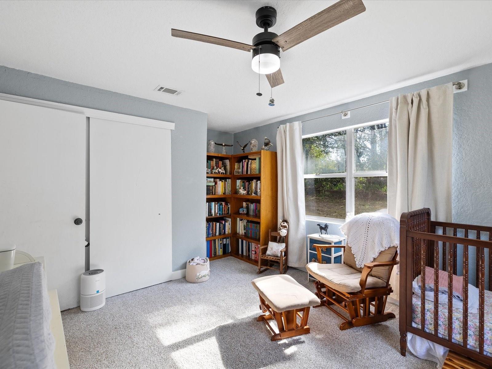 Listing photo id 19 for 36228 Clinton Avenue