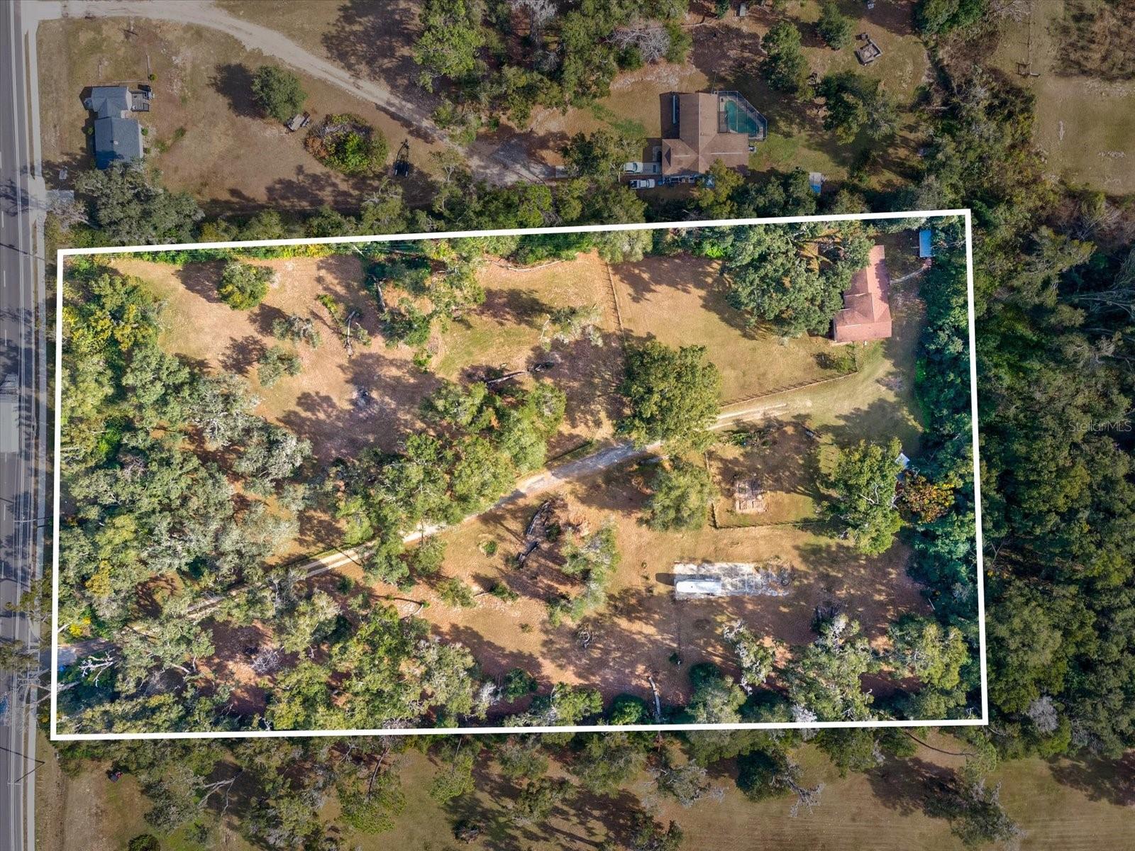 Listing photo id 51 for 36228 Clinton Avenue