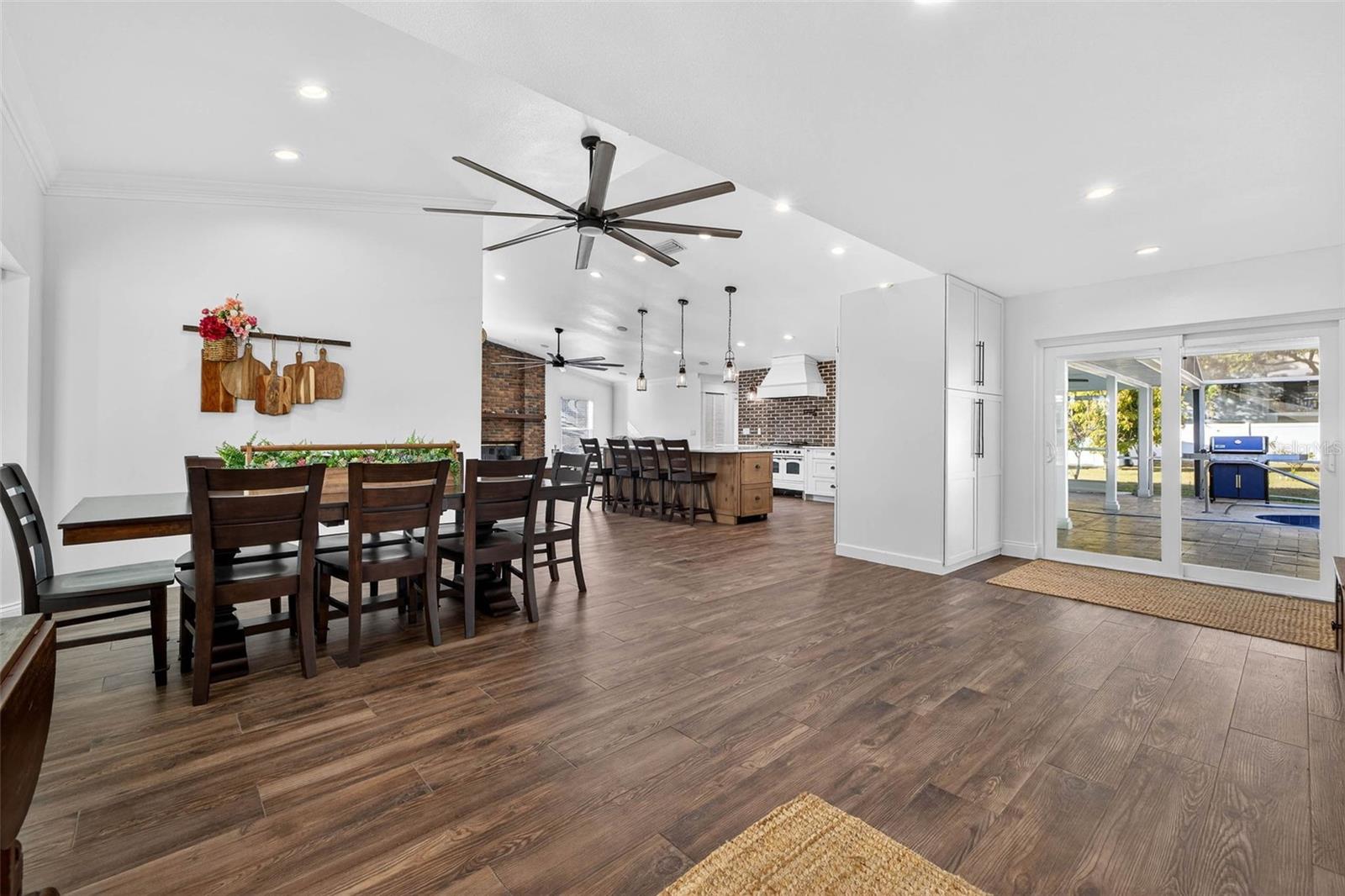 Image 10 of 48 For 11945 74th Avenue