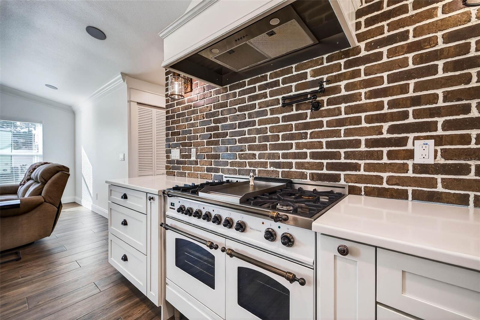 Image 22 of 48 For 11945 74th Avenue