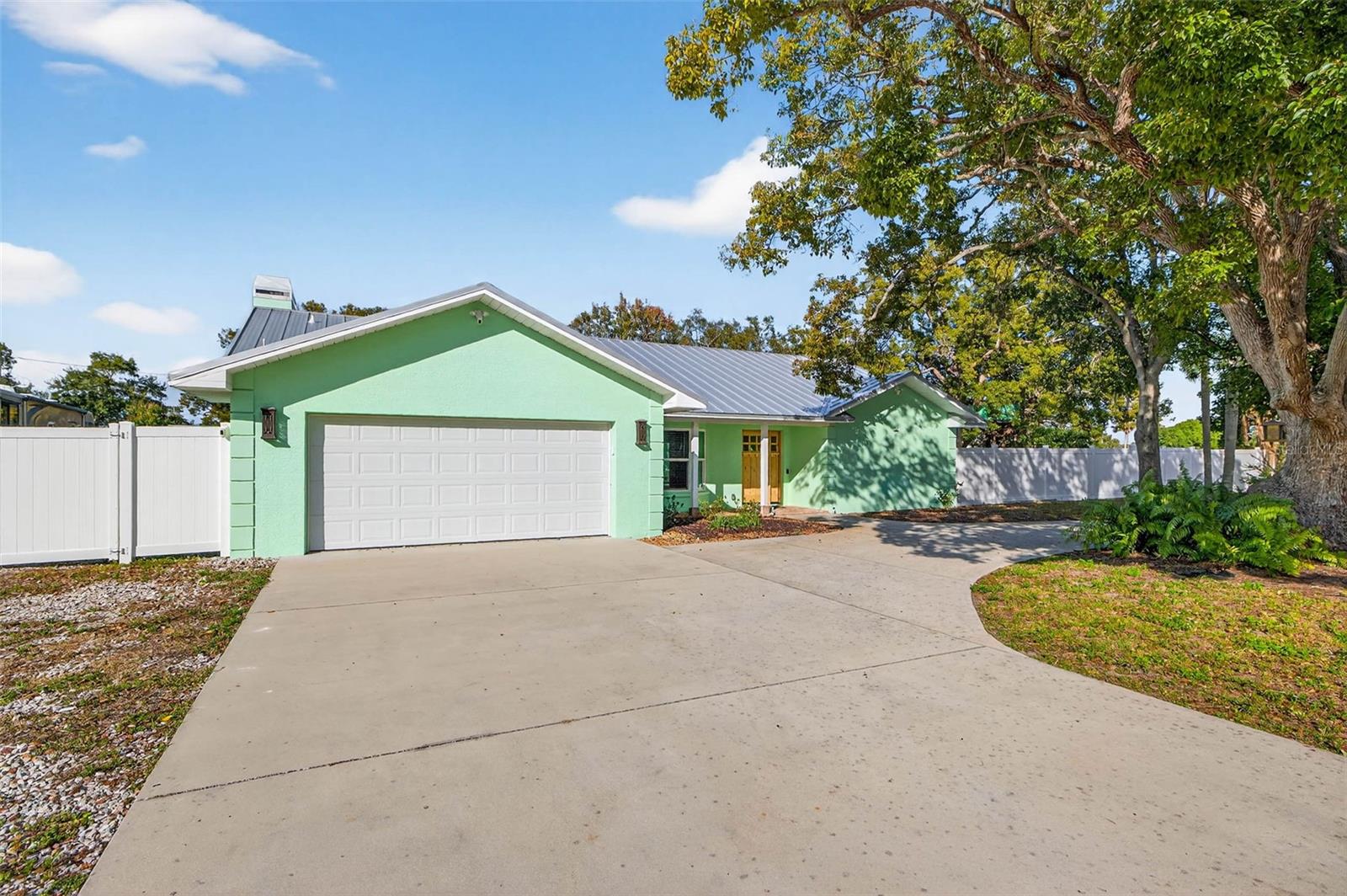 Image 7 of 48 For 11945 74th Avenue