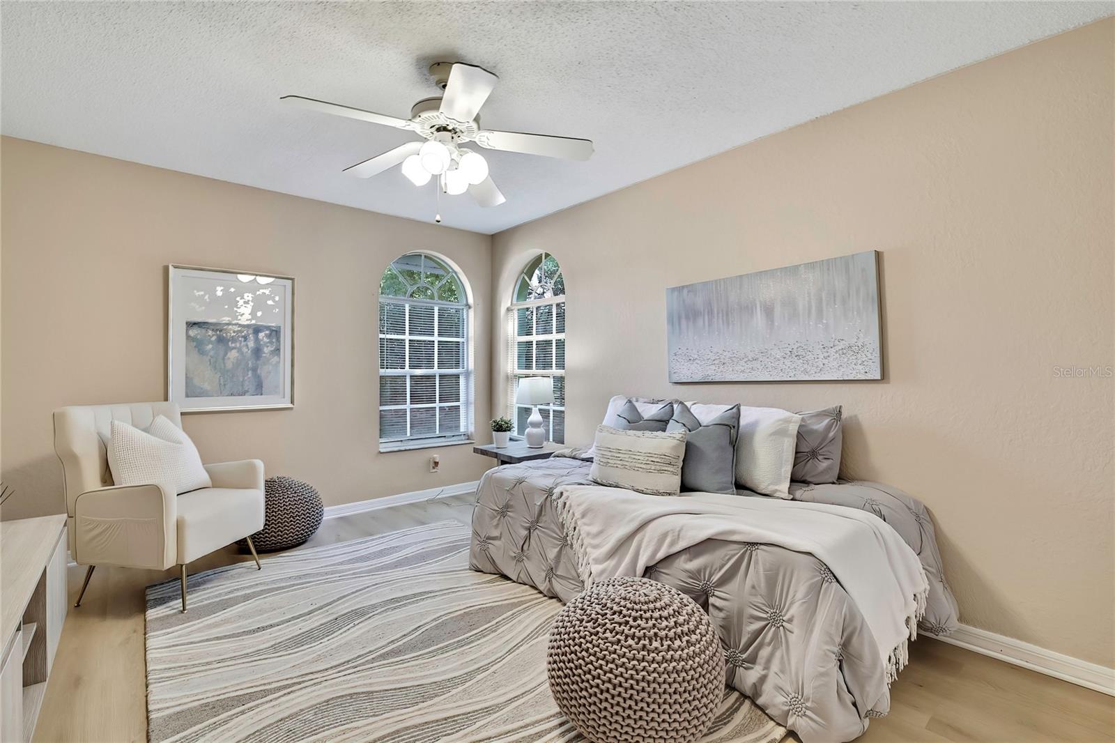 Image 23 of 47 For 6071 Zirkels Circle