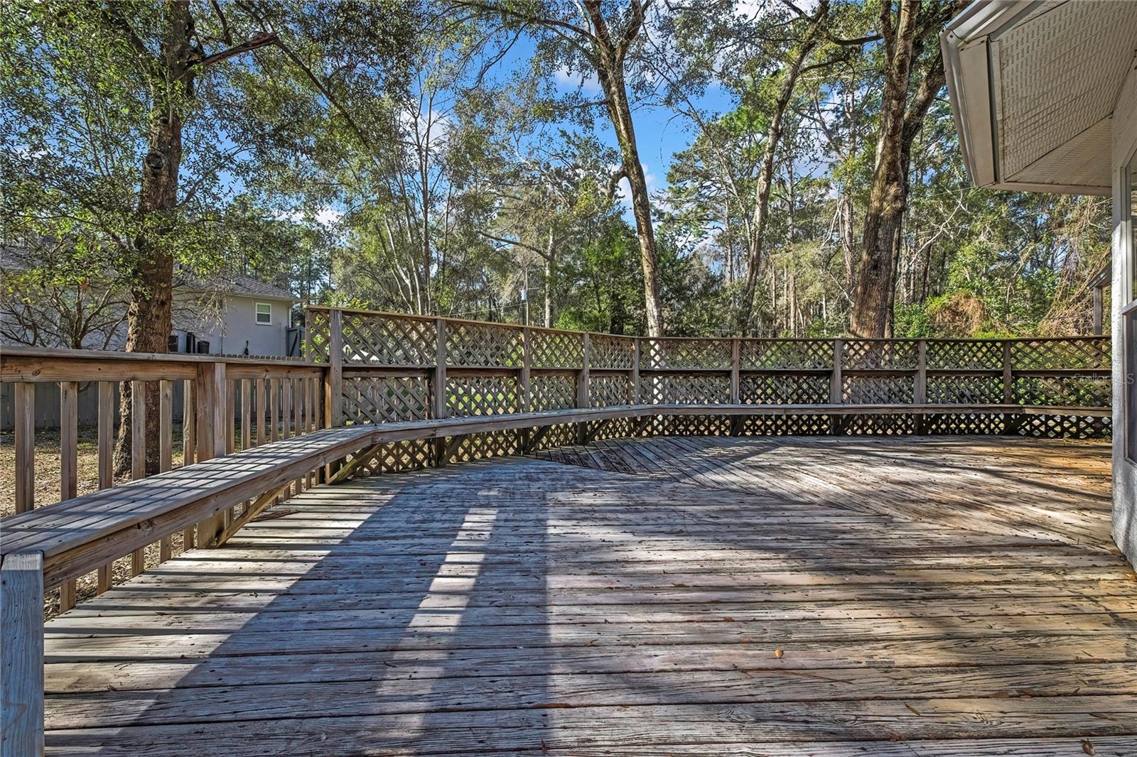 Image 28 of 47 For 6071 Zirkels Circle