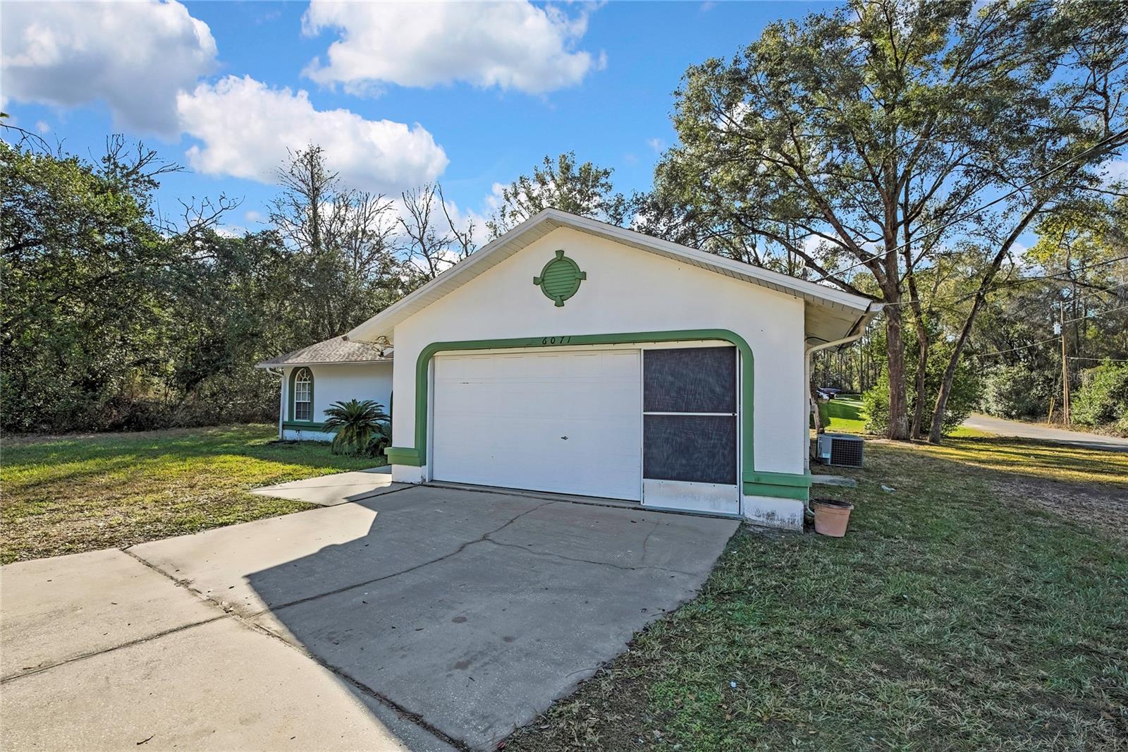 Image 39 of 47 For 6071 Zirkels Circle