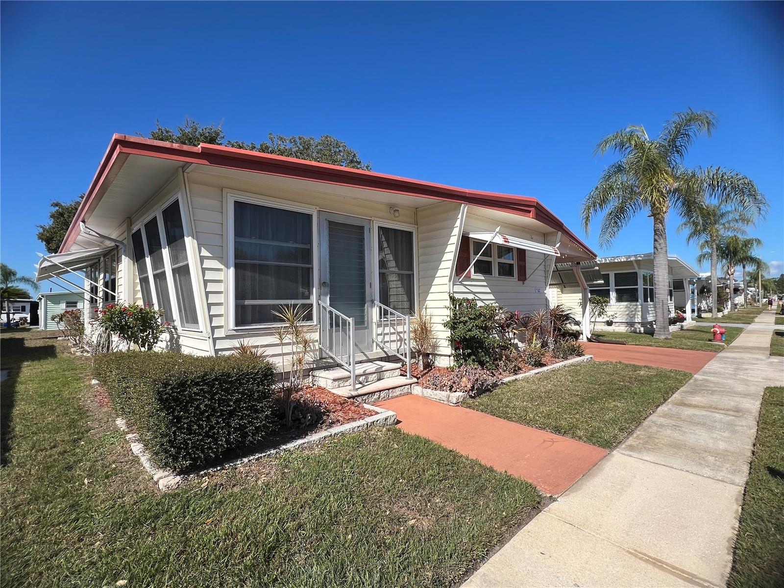 Image 3 of 66 For 1100 Belcher Road S 113