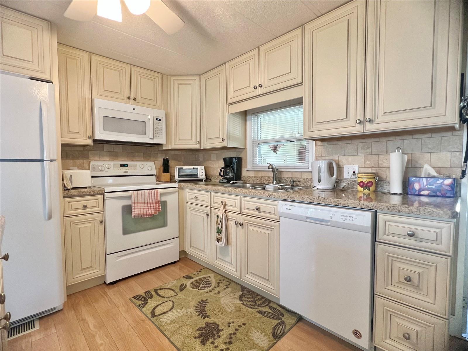 Image 37 of 66 For 1100 Belcher Road S 113