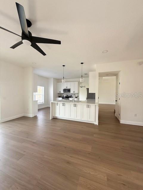 Listing photo id 15 for 2207 Green Oaks Lane