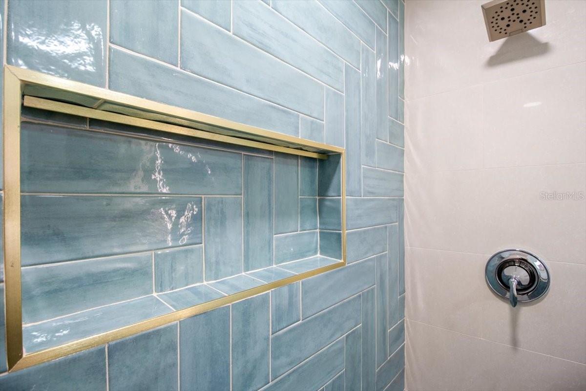 Image 22 of 42 For 7312 Southwind Drive