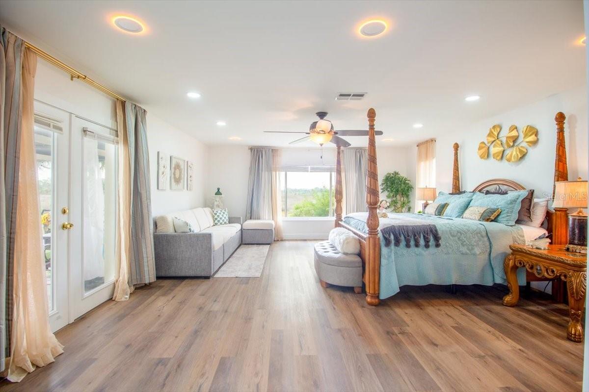 Image 26 of 42 For 7312 Southwind Drive