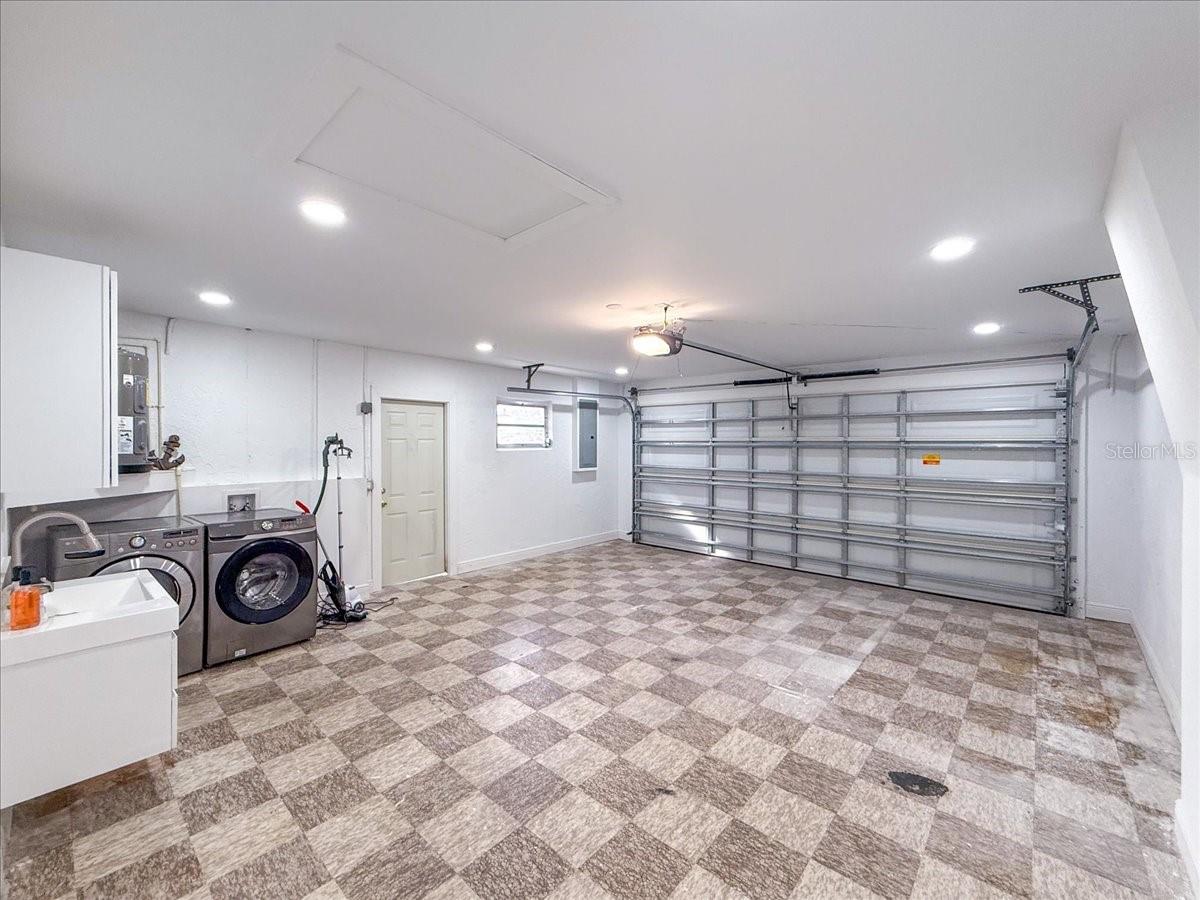 Image 41 of 42 For 7312 Southwind Drive