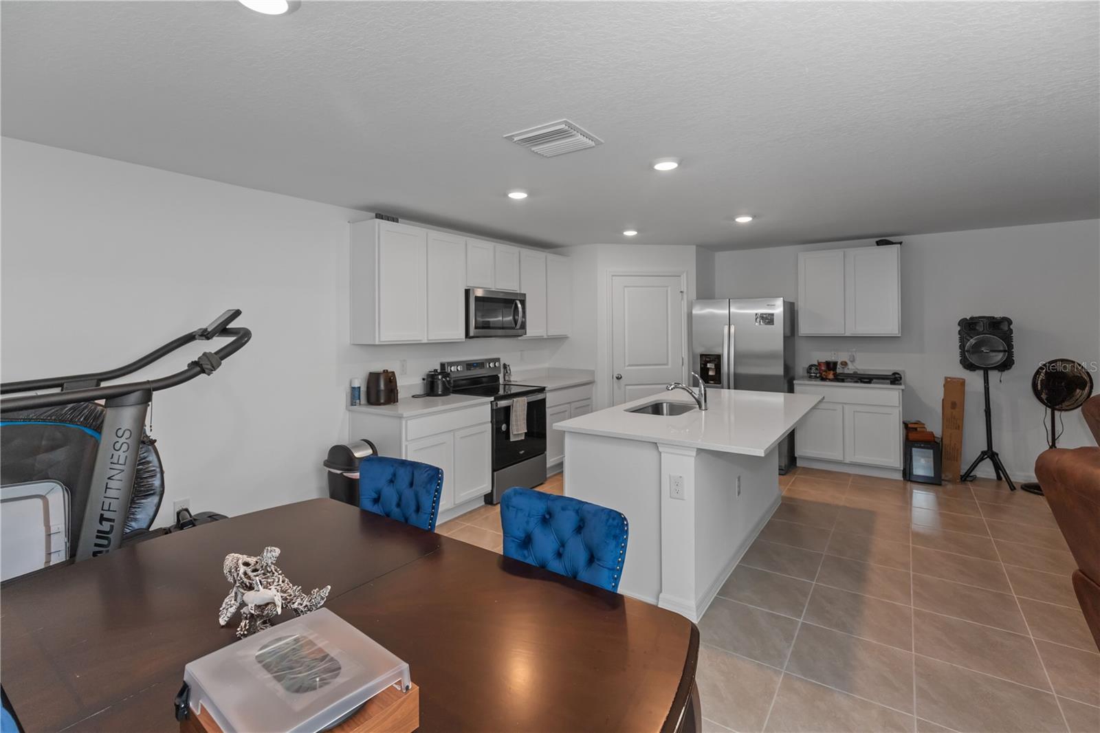 Image 4 of 11 For 37357 Sharks Eye Lane