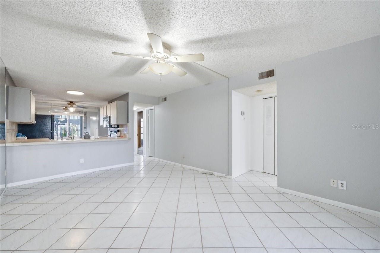 Listing photo id 9 for 11201 122nd Avenue 159