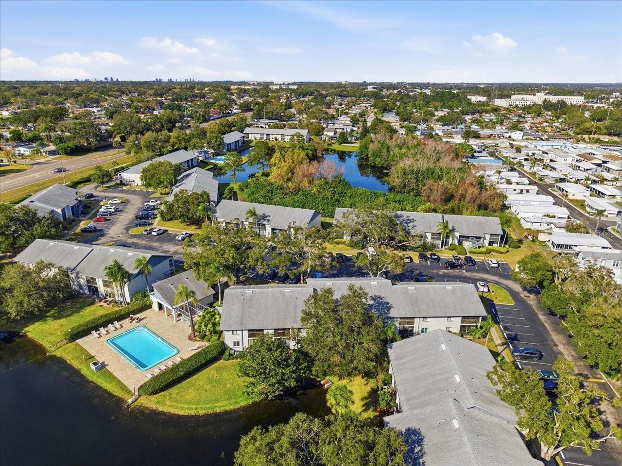 Listing photo id 42 for 11201 122nd Avenue 159