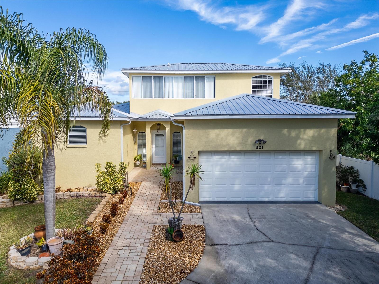 Listing photo id 66 for 901 Shagos Drive