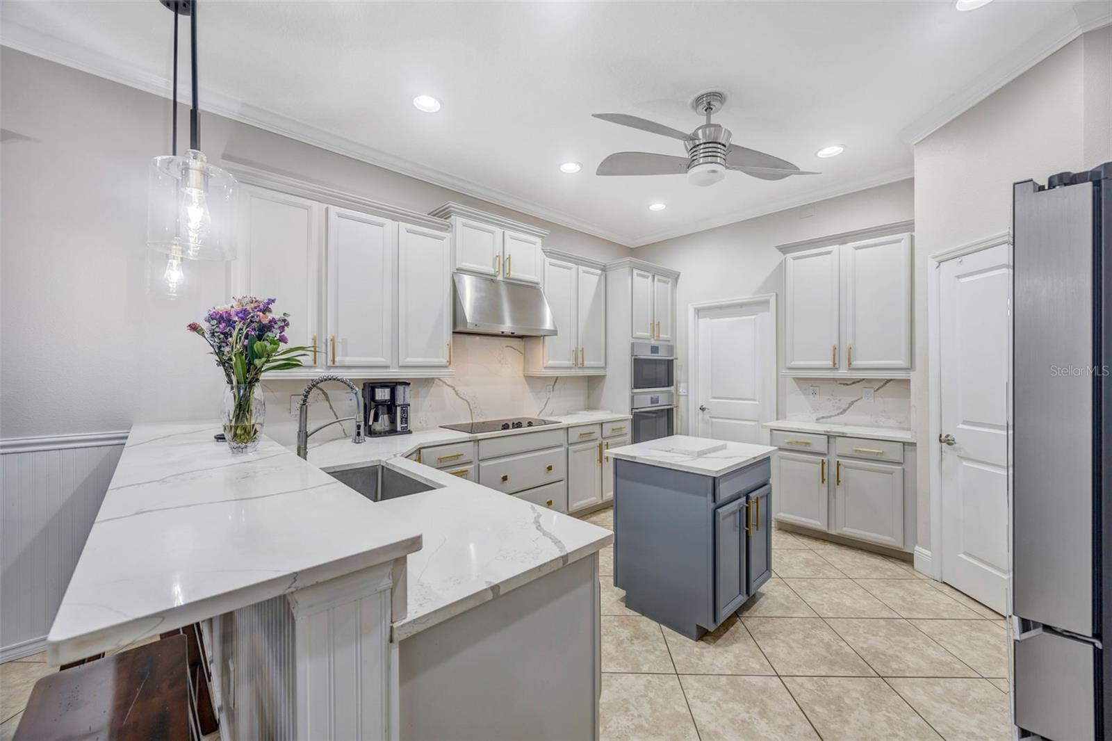 Image 21 of 75 For 19359 Yellow Clover Drive