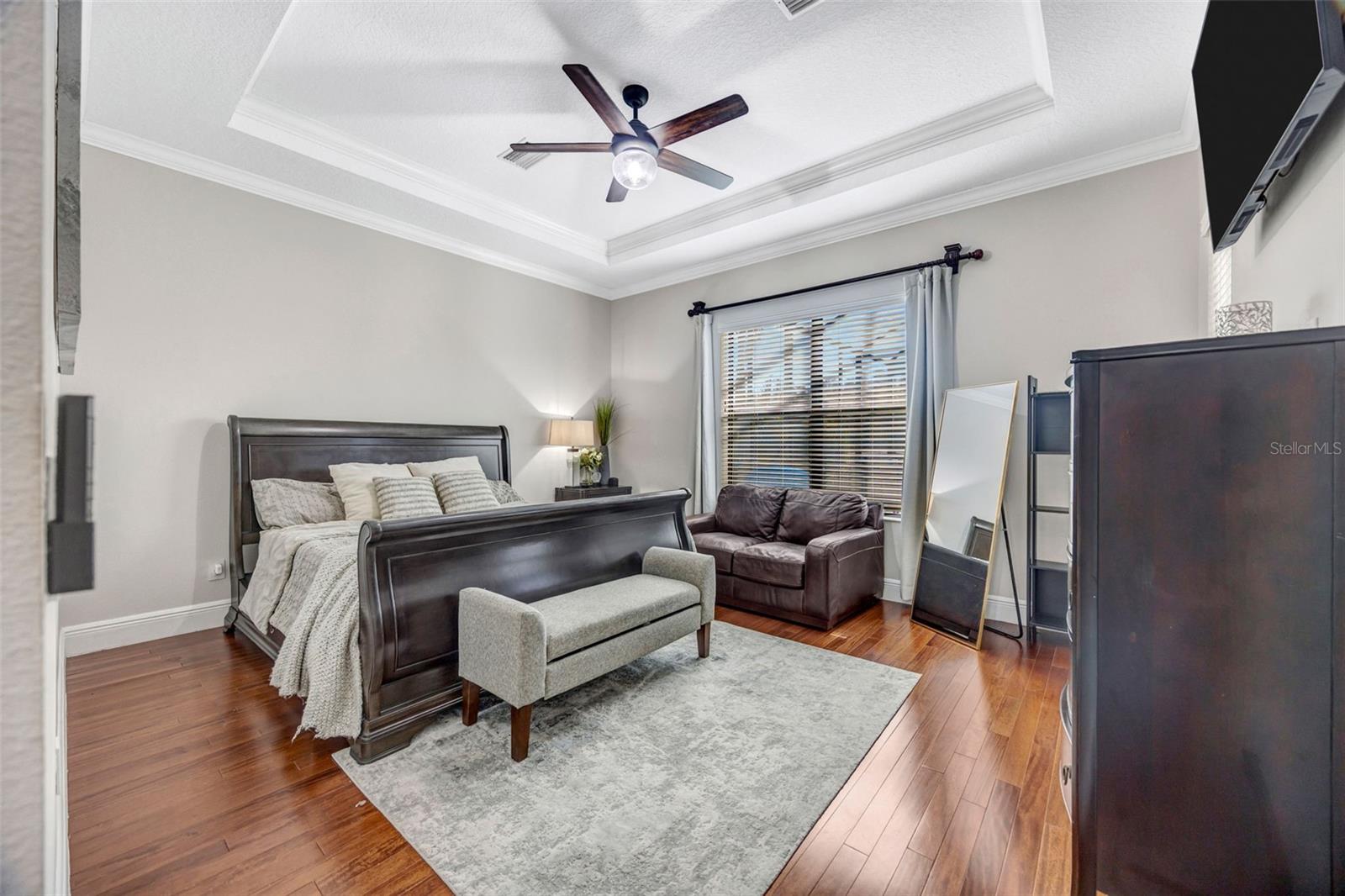 Image 24 of 75 For 19359 Yellow Clover Drive