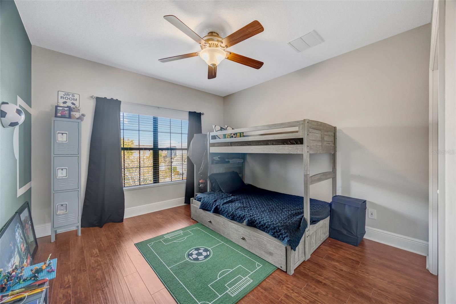 Image 44 of 75 For 19359 Yellow Clover Drive