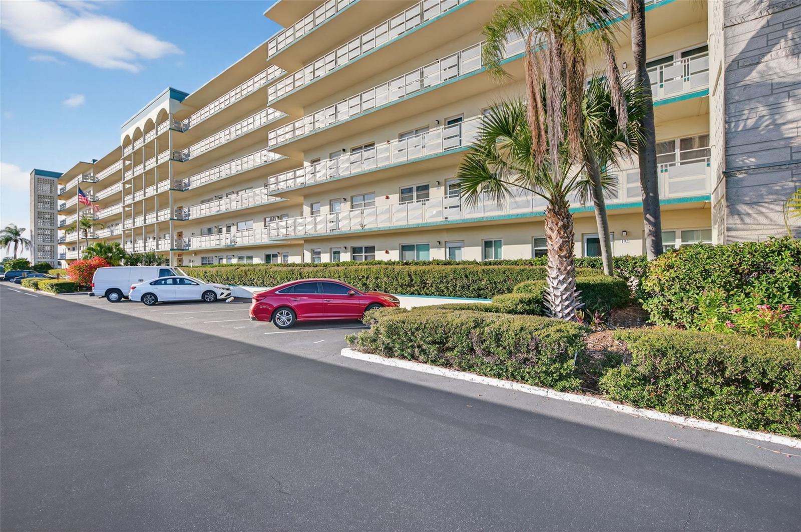 Image 14 of 30 For 2960 59th Street S 406