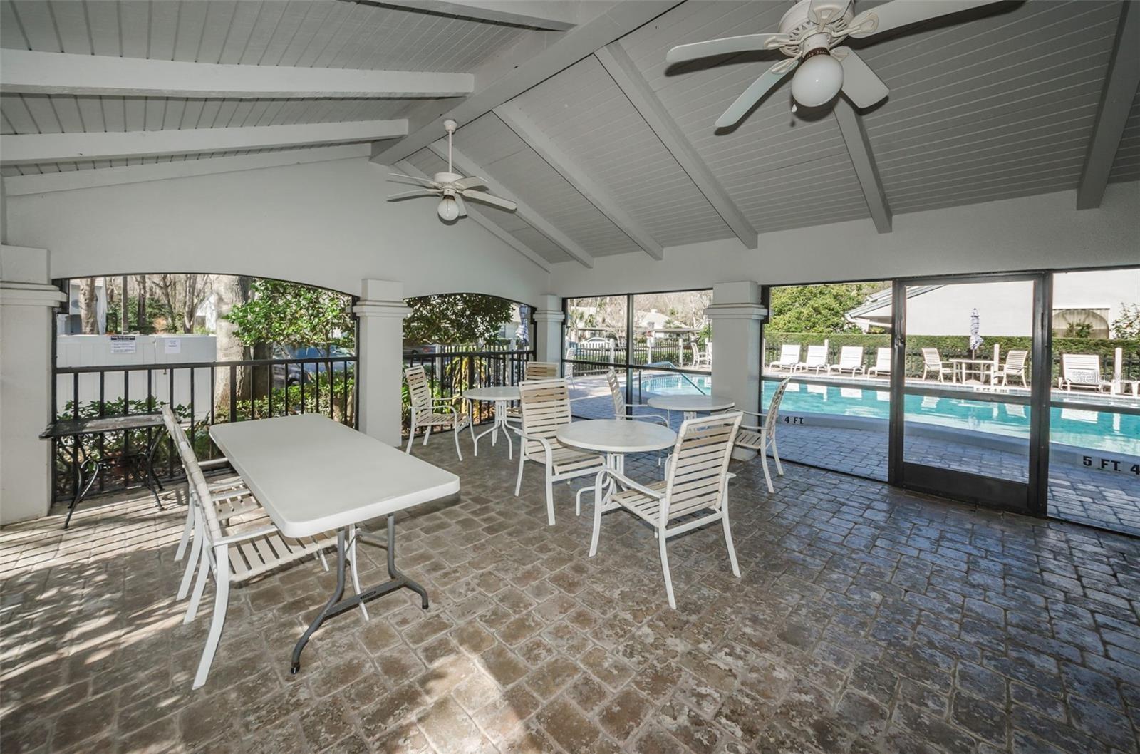 Listing photo id 31 for 3870 Pheasant Court