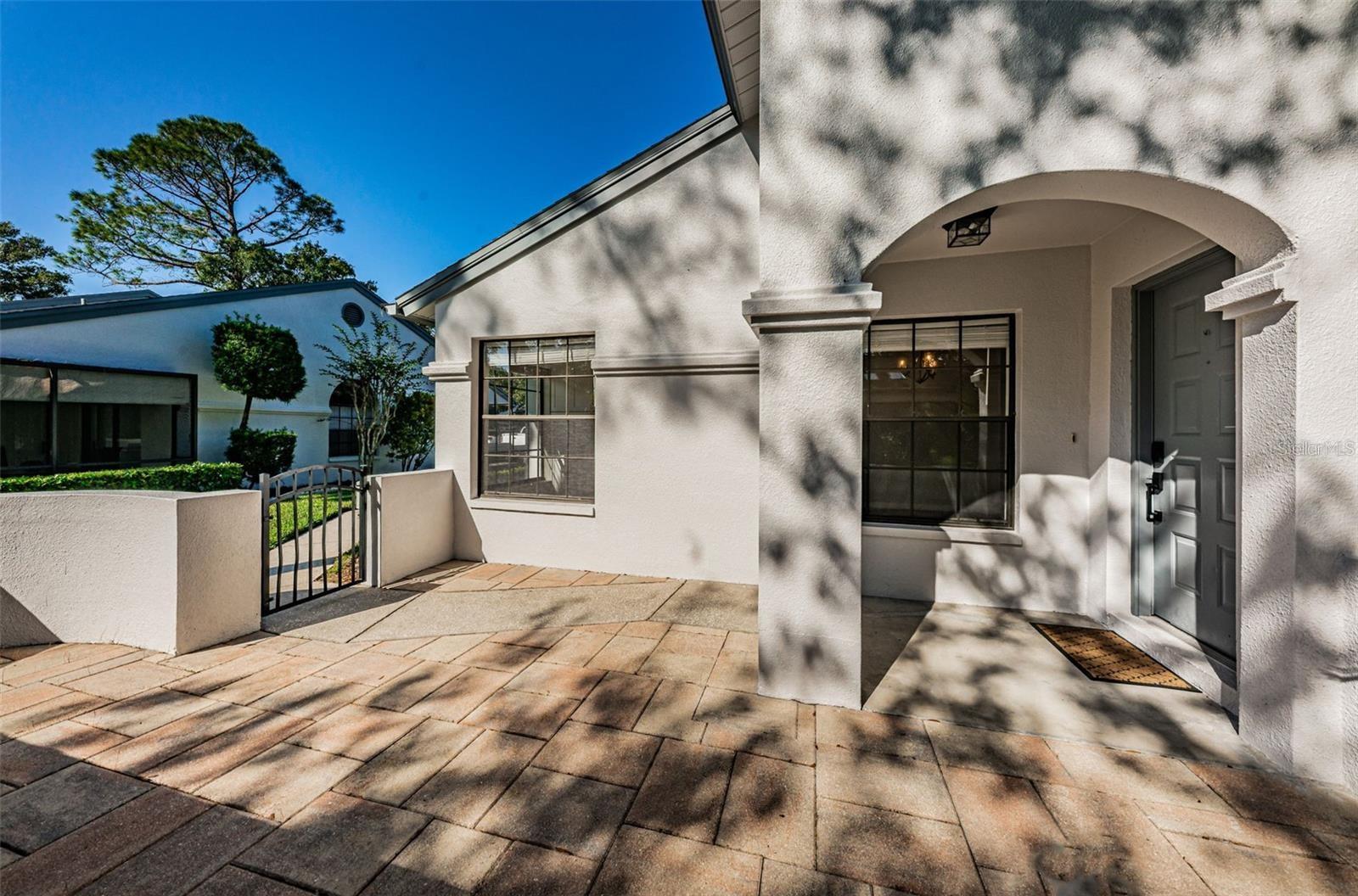 Listing photo id 4 for 3870 Pheasant Court