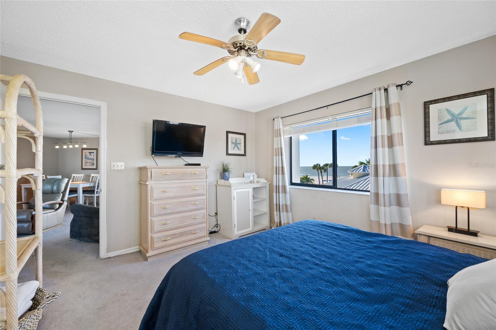 Image 19 of 41 For 18450 Gulf Boulevard 213