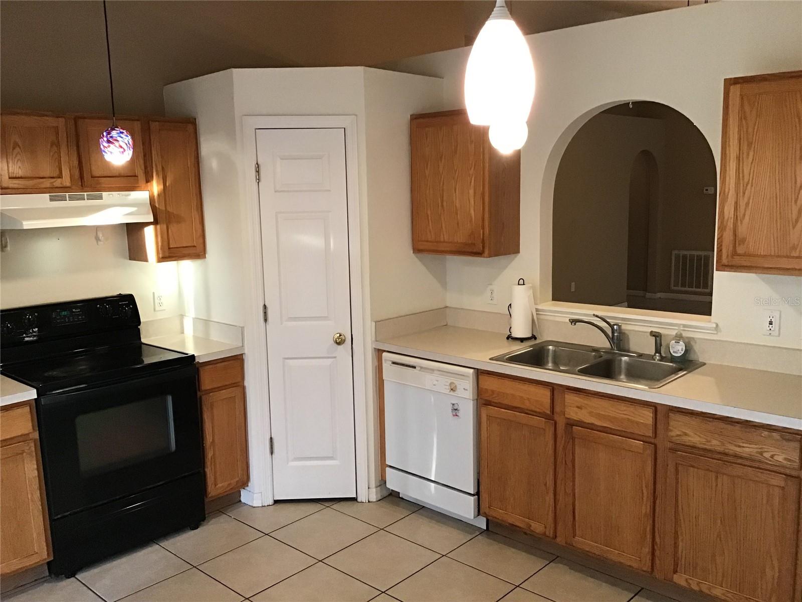 Image 11 of 18 For 10523 Opus Drive