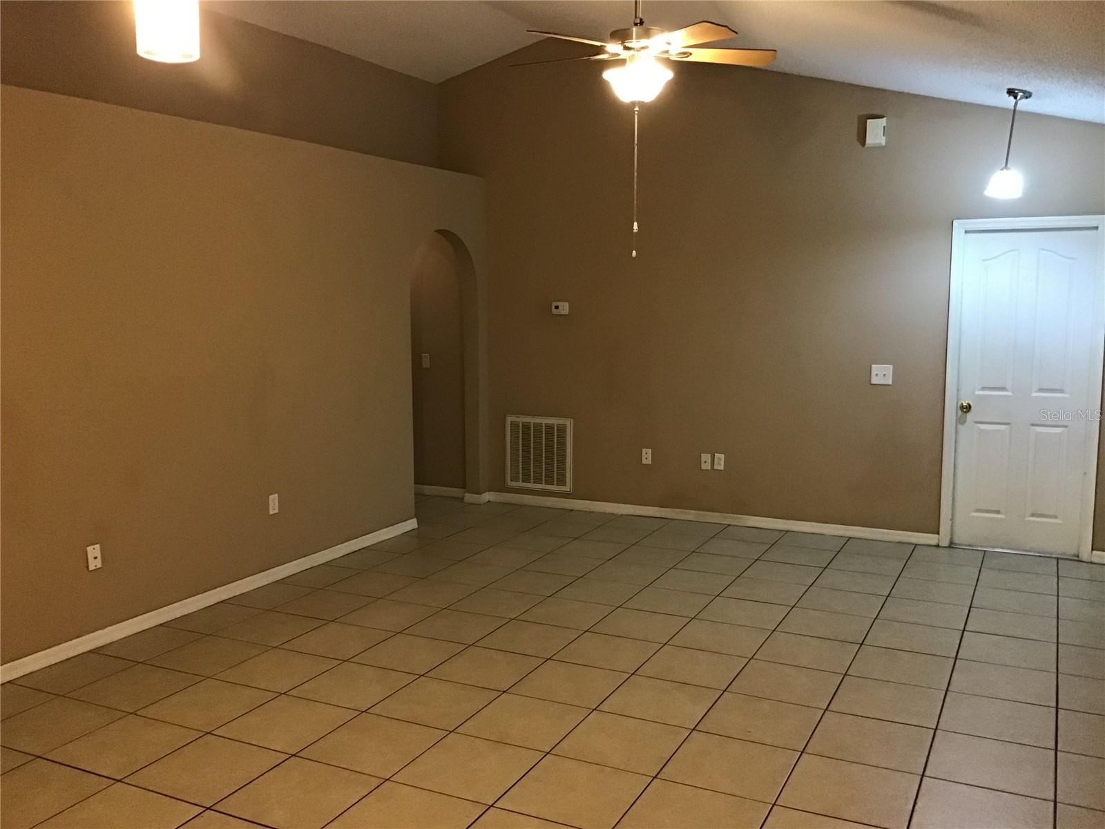 Image 12 of 18 For 10523 Opus Drive