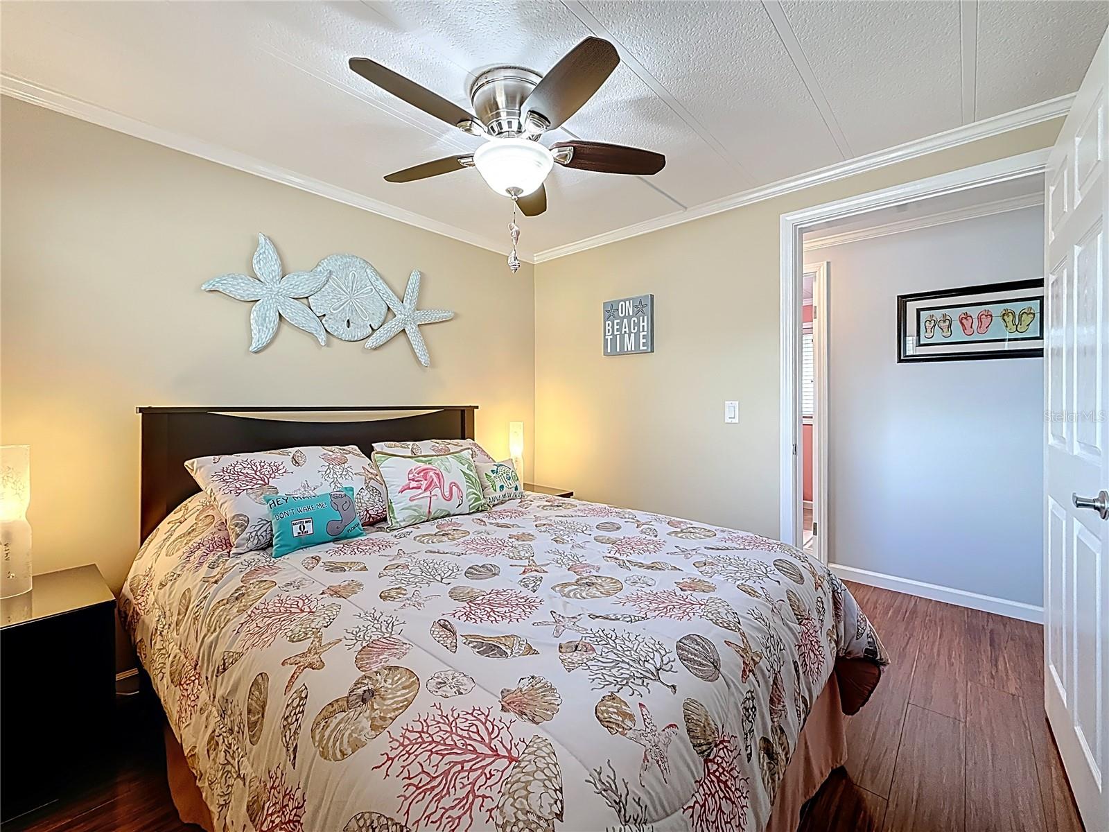 Image 10 of 19 For 7880 54th Avenue N 54