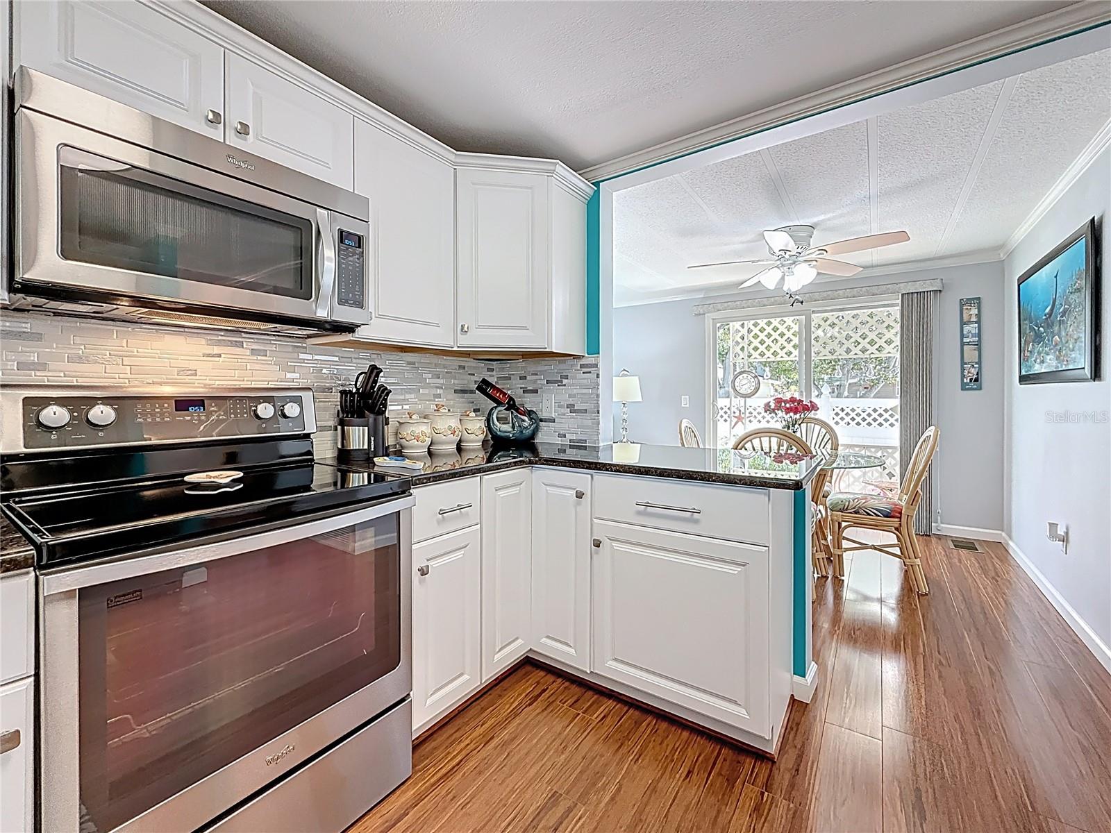 Image 3 of 19 For 7880 54th Avenue N 54