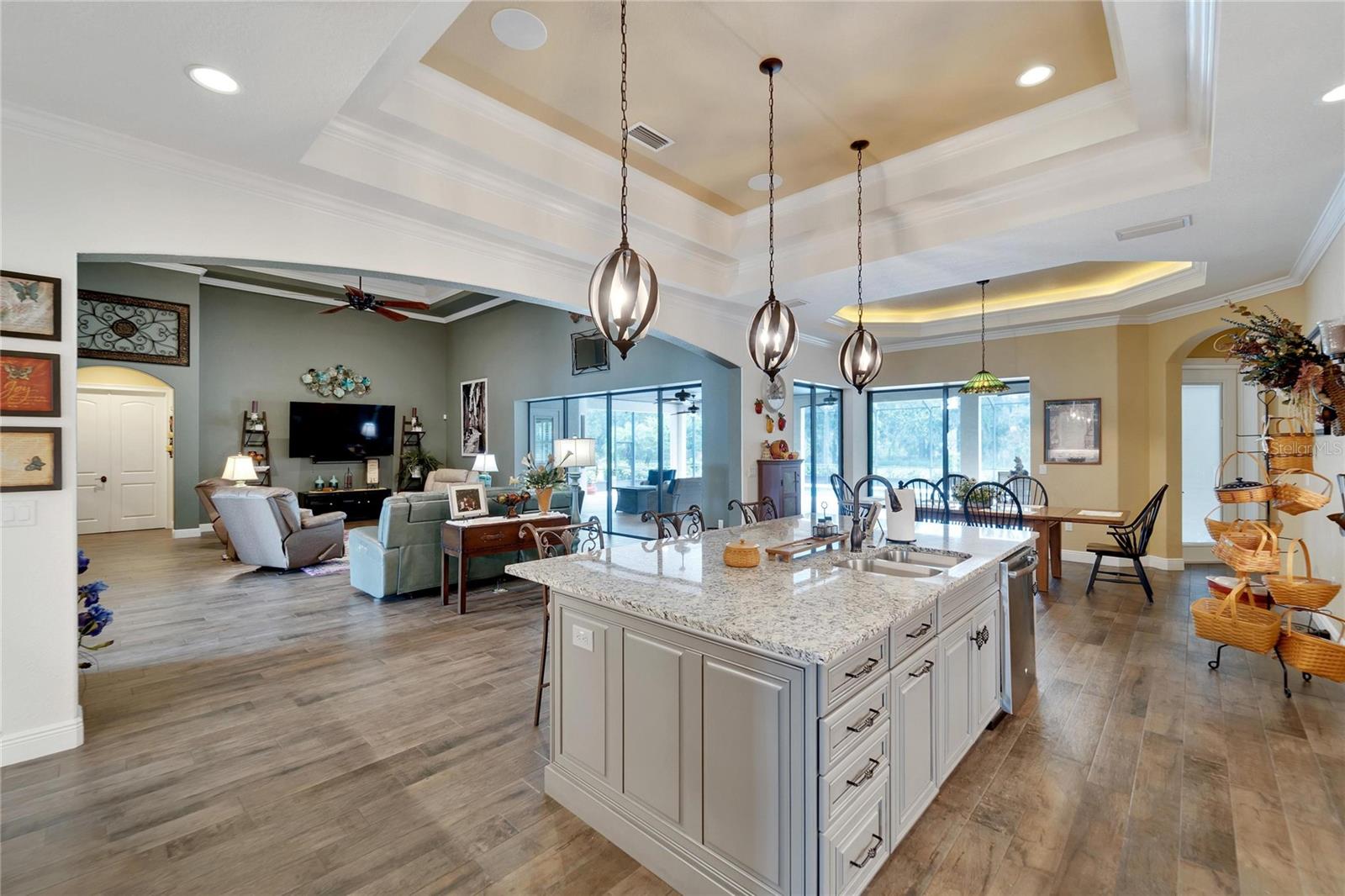 Image 14 of 87 For 304 Hawk Talon Drive